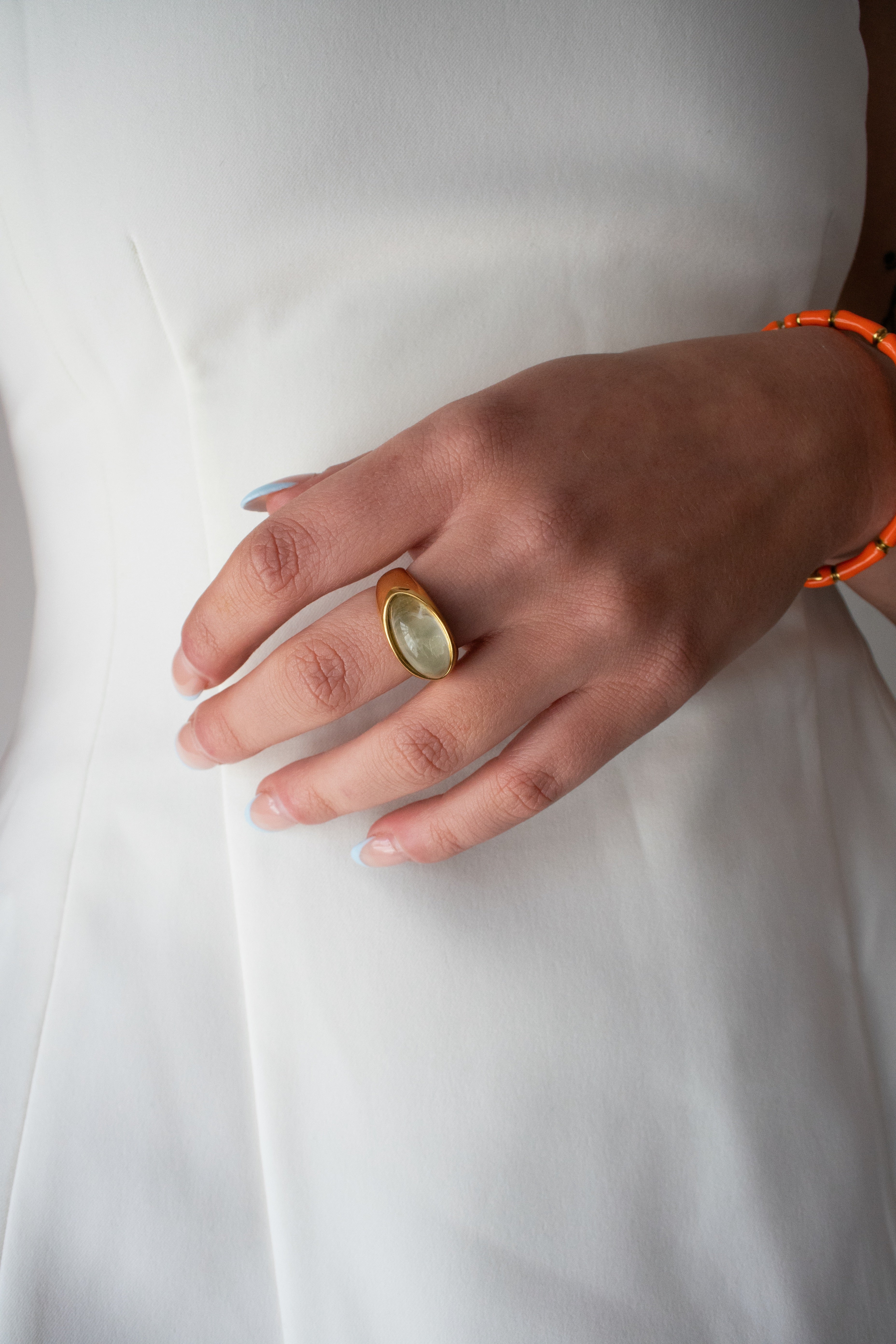Cabochon rings