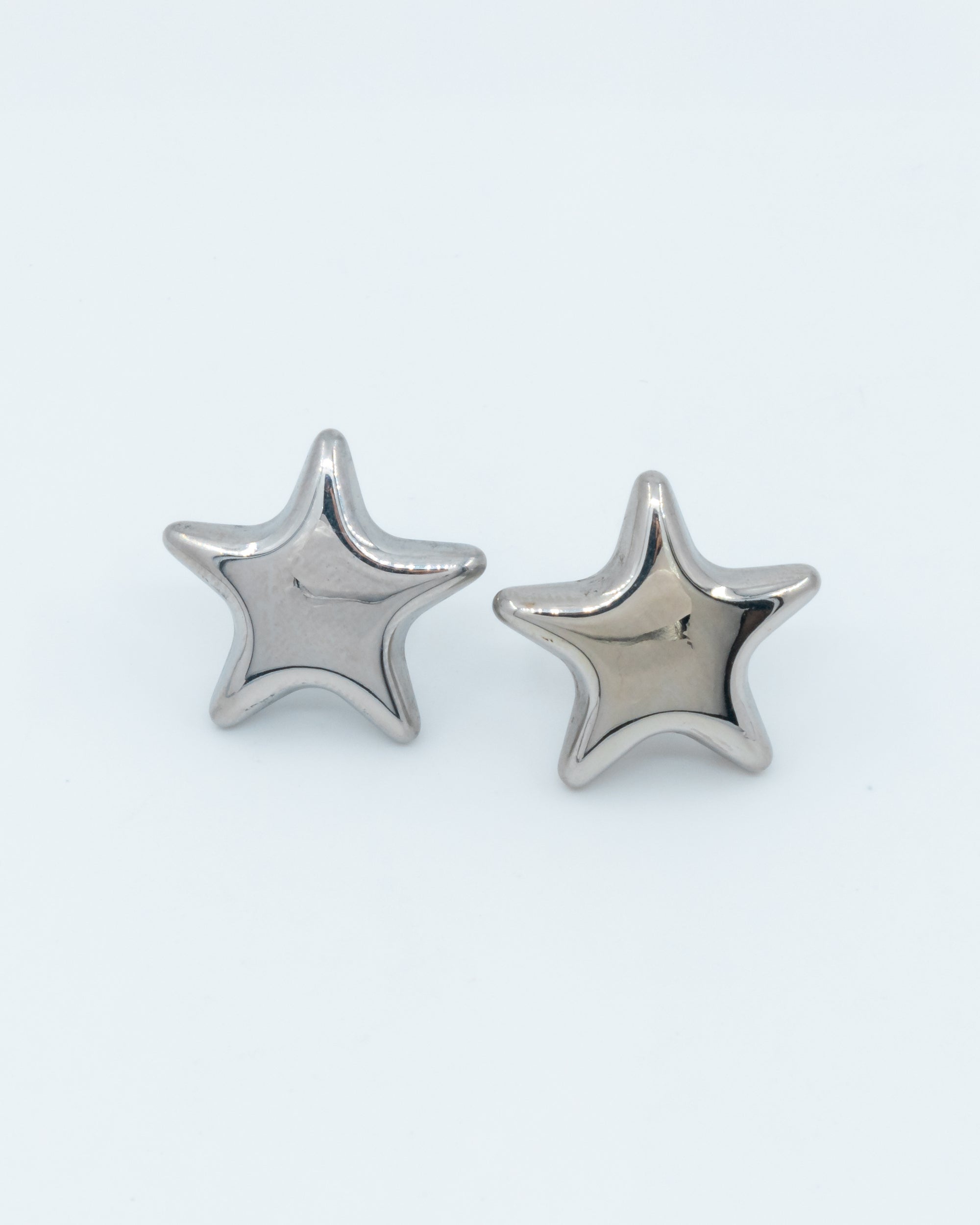 Échantillons de boucles d'oreilles