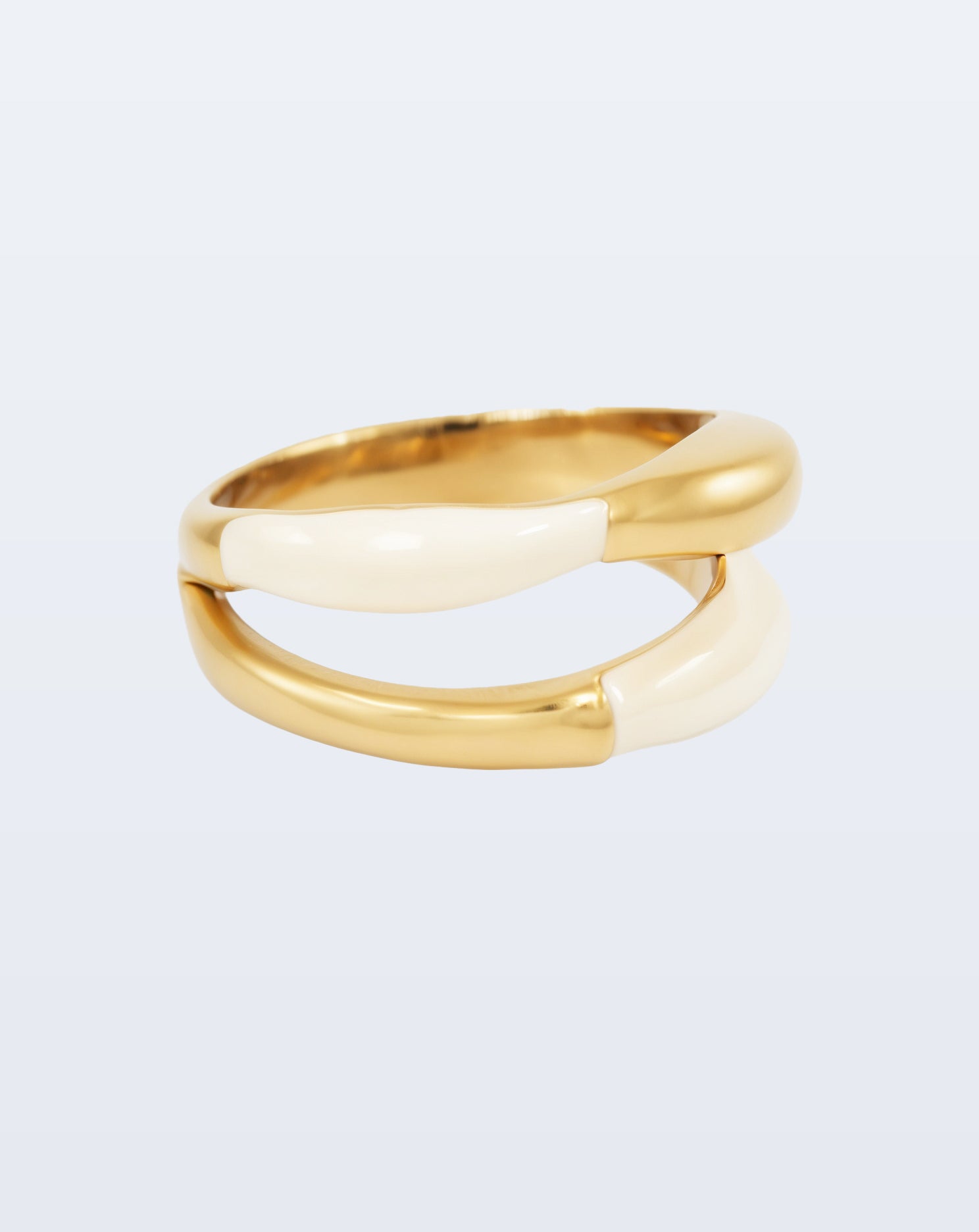 Leona ring