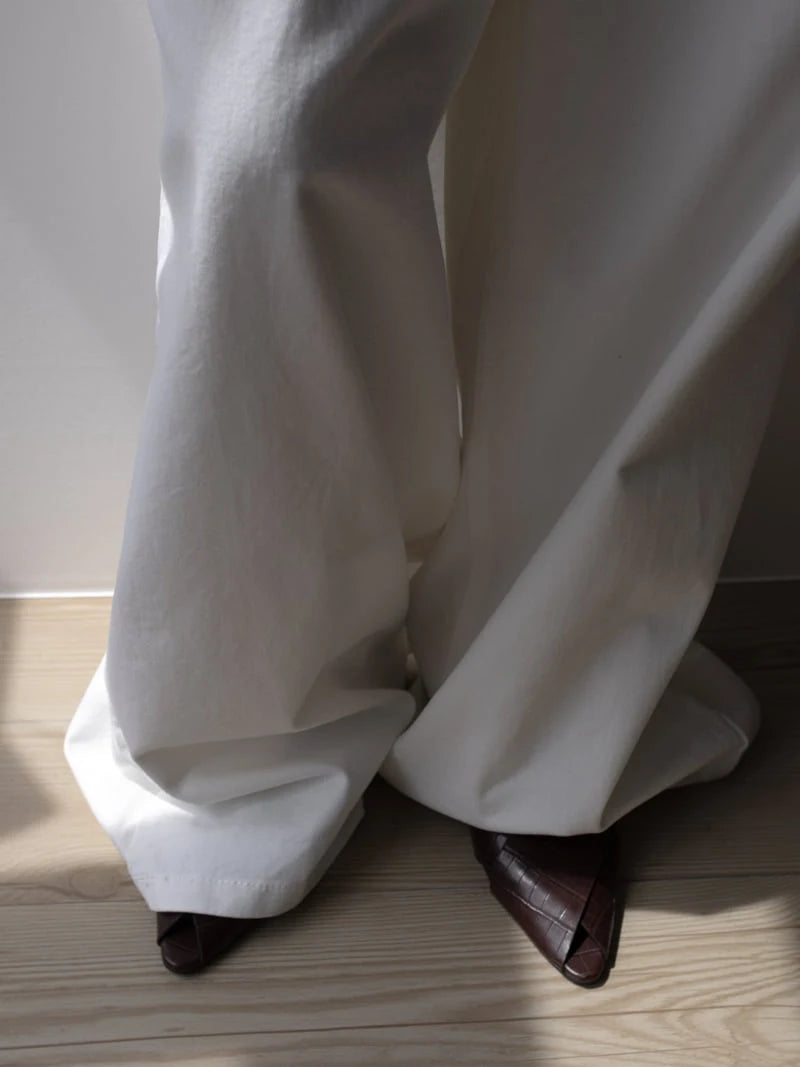 Wide belt pants