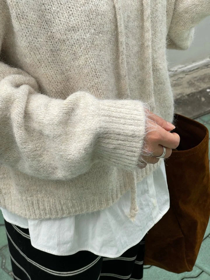 Knitted hoodie