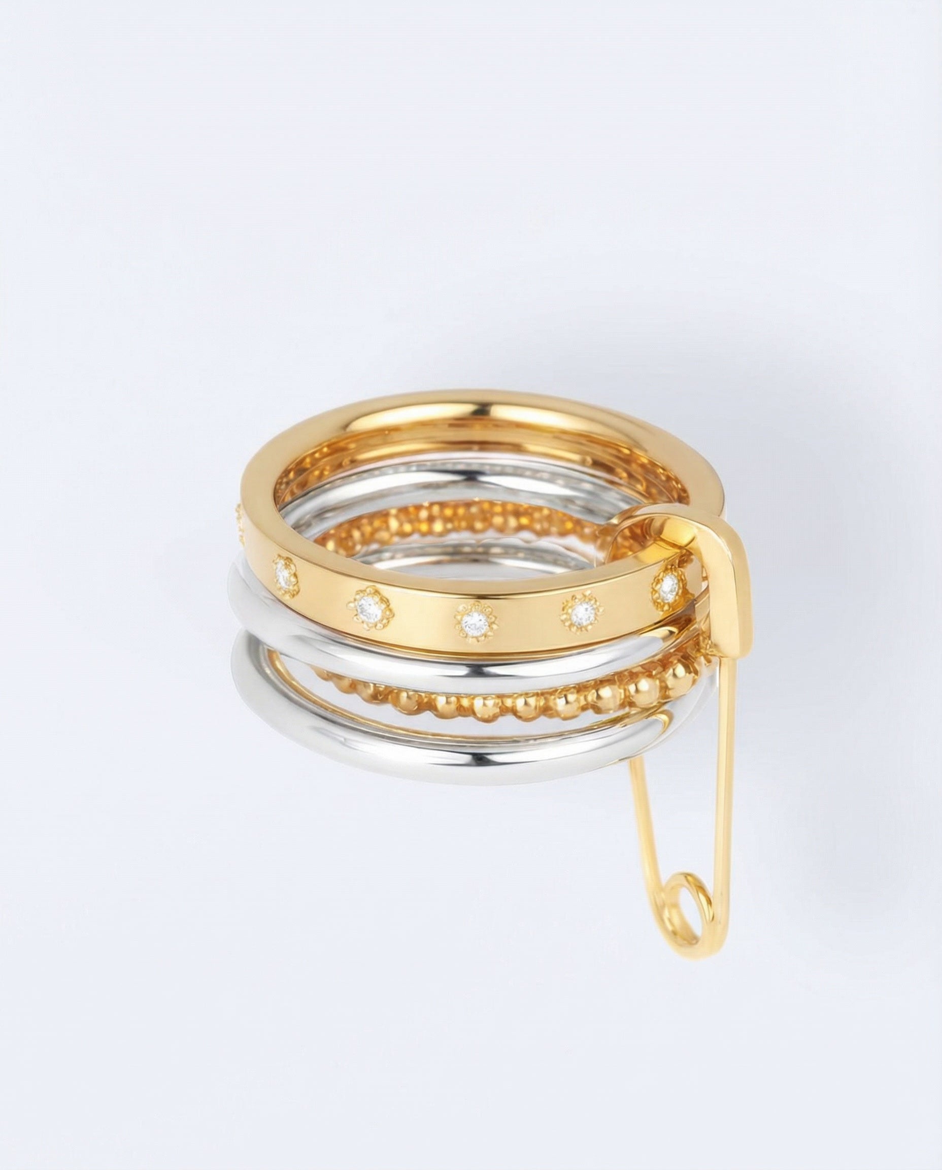 Paperclip nella ring