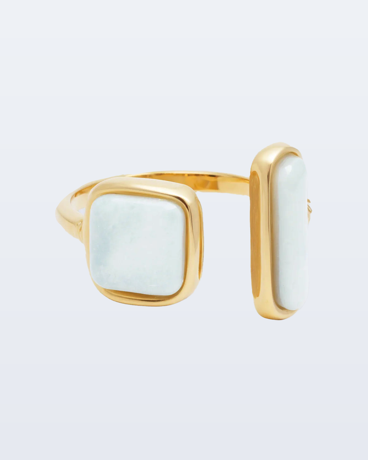 Sai ring