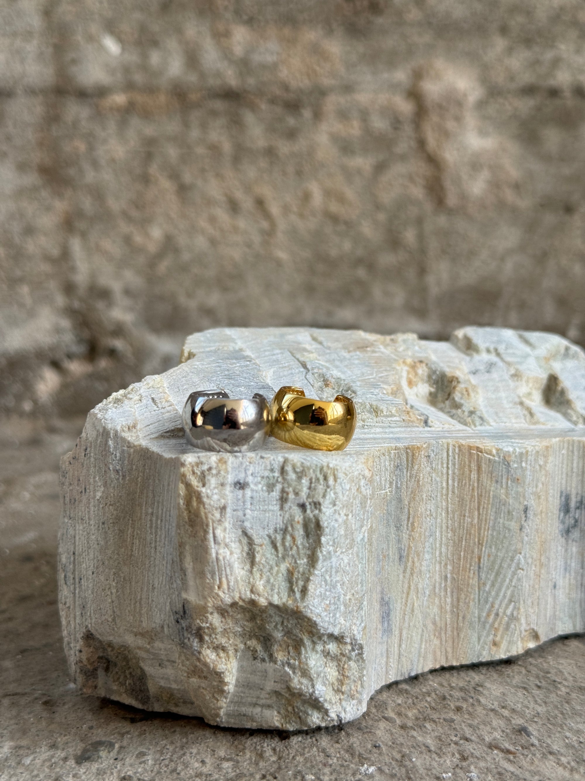 Sariah ear cuff