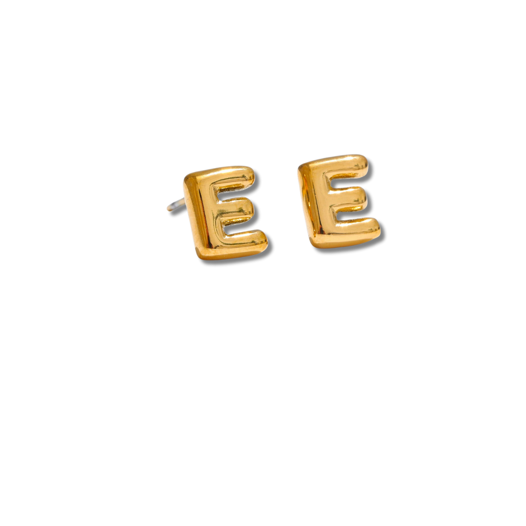 Letter earrings - Opulaire