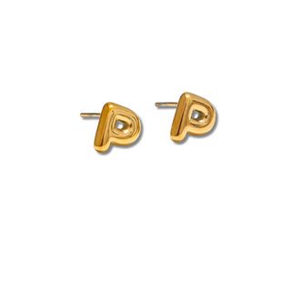 Letter earrings - Opulaire