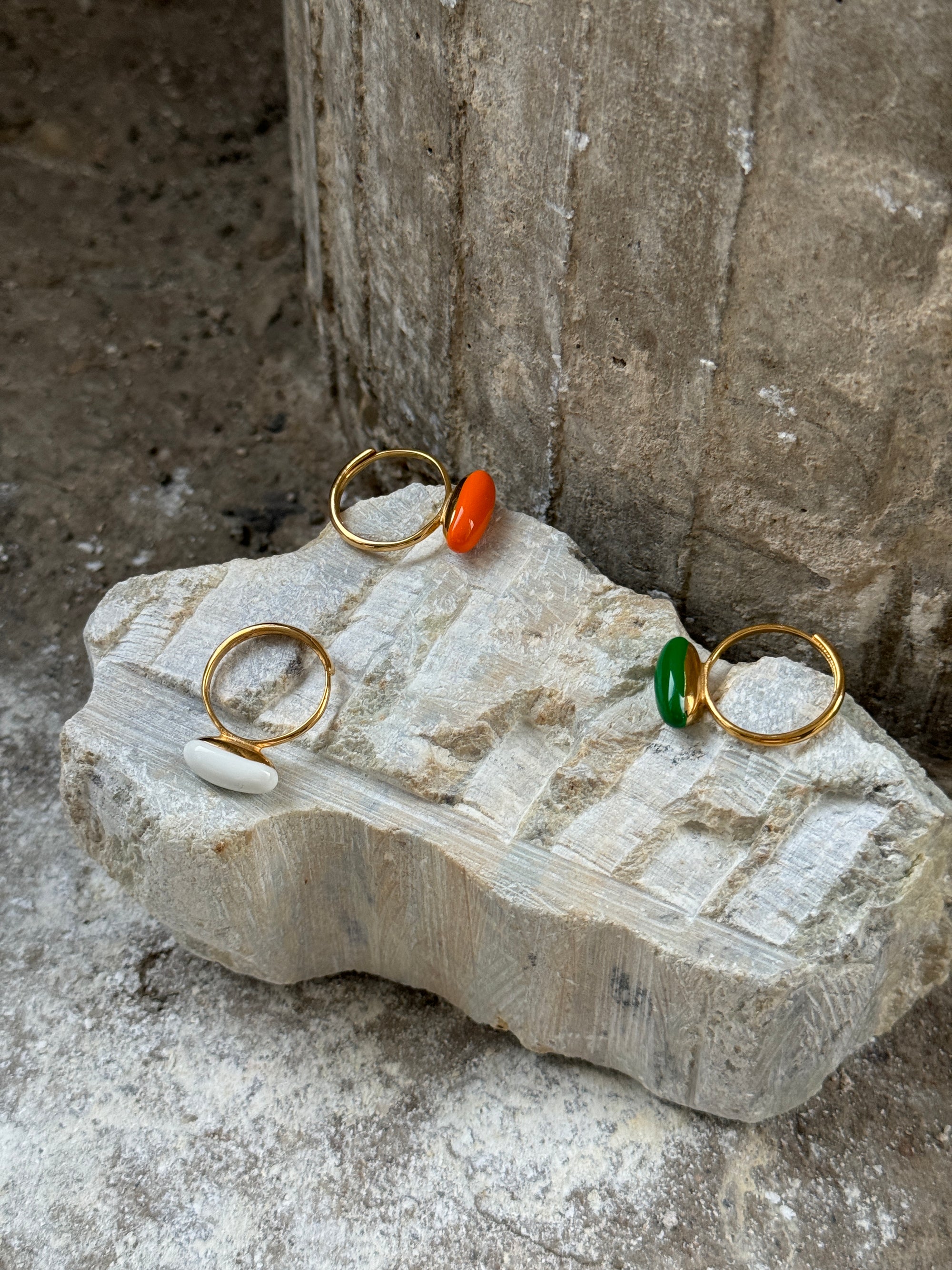 Andrea ring