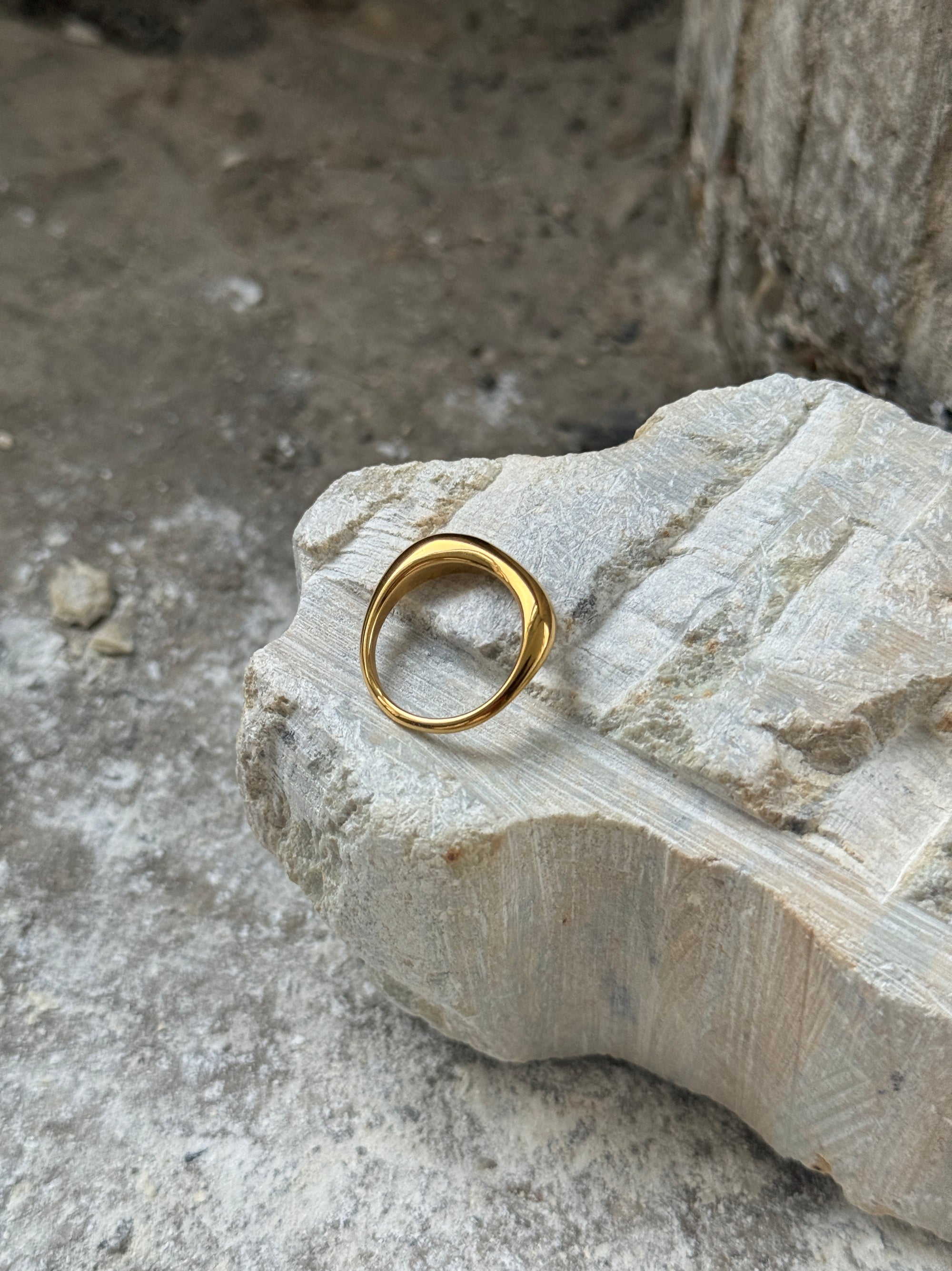 Bague Vé