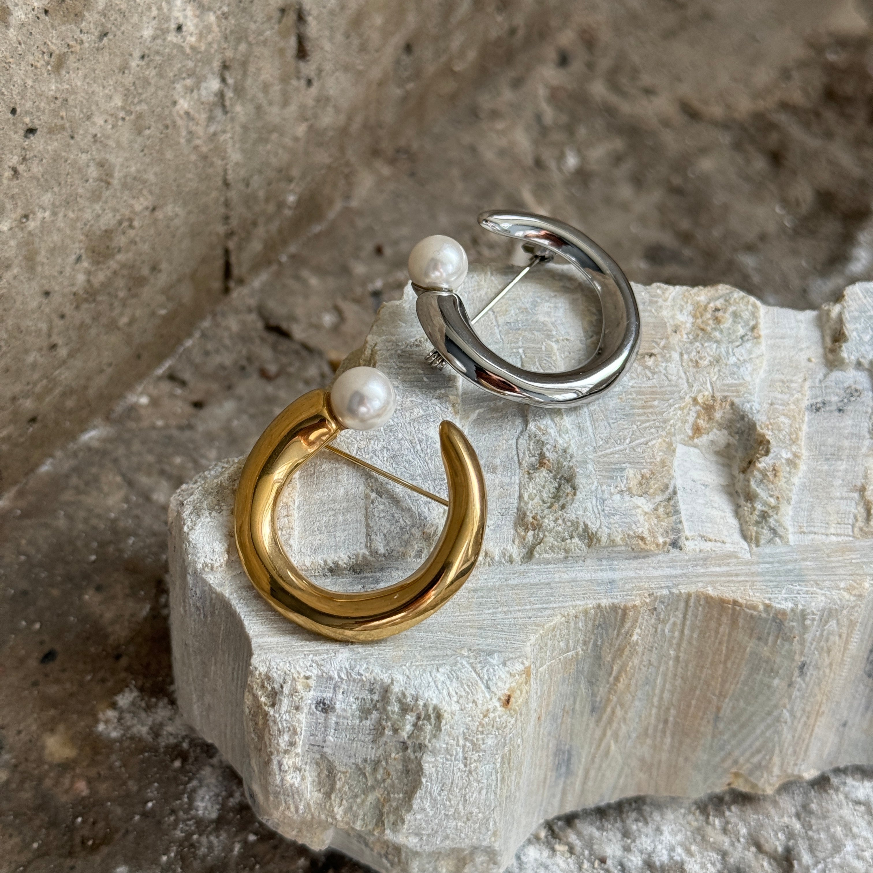 Perla brooch - Opulaire