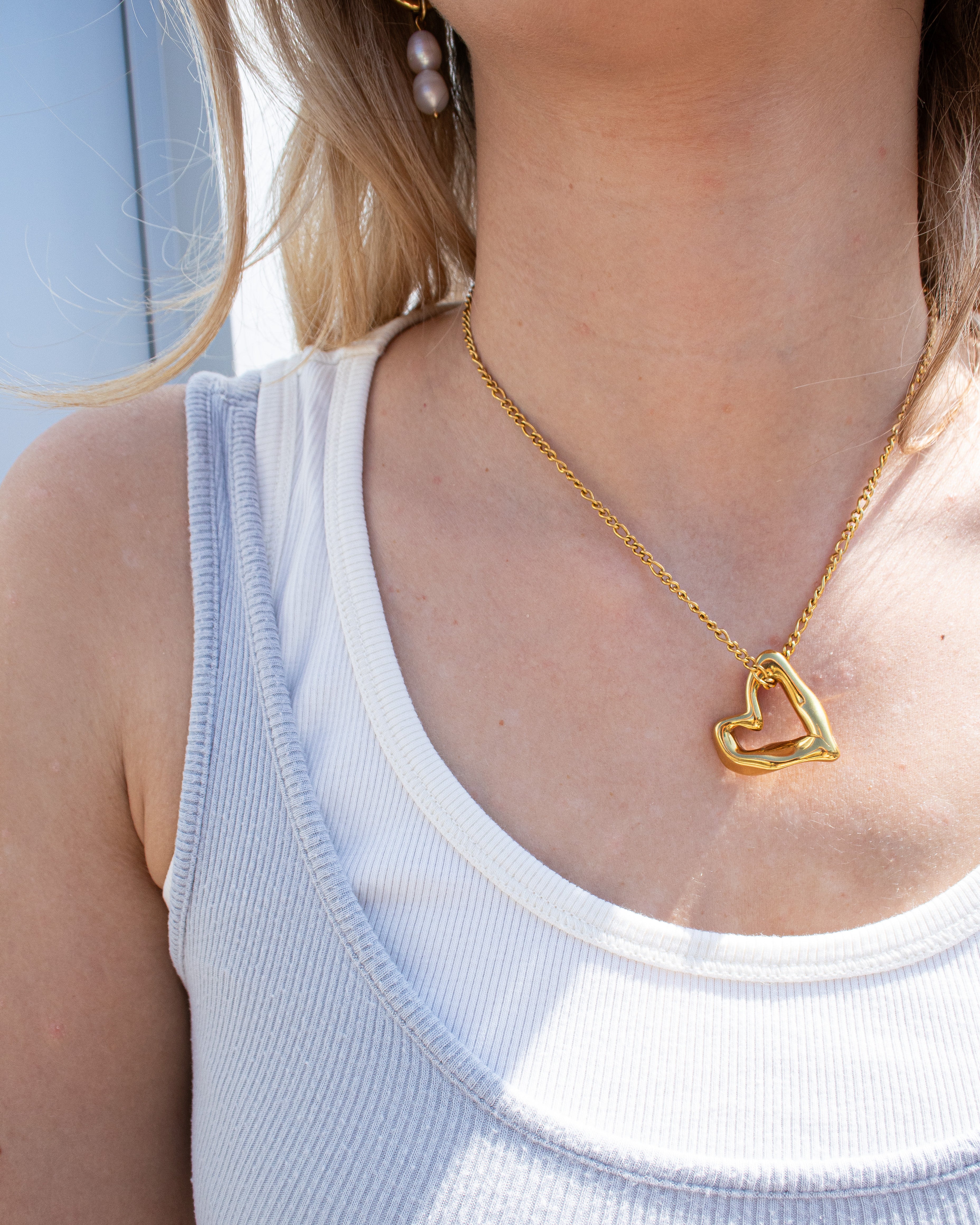 Liz necklace
