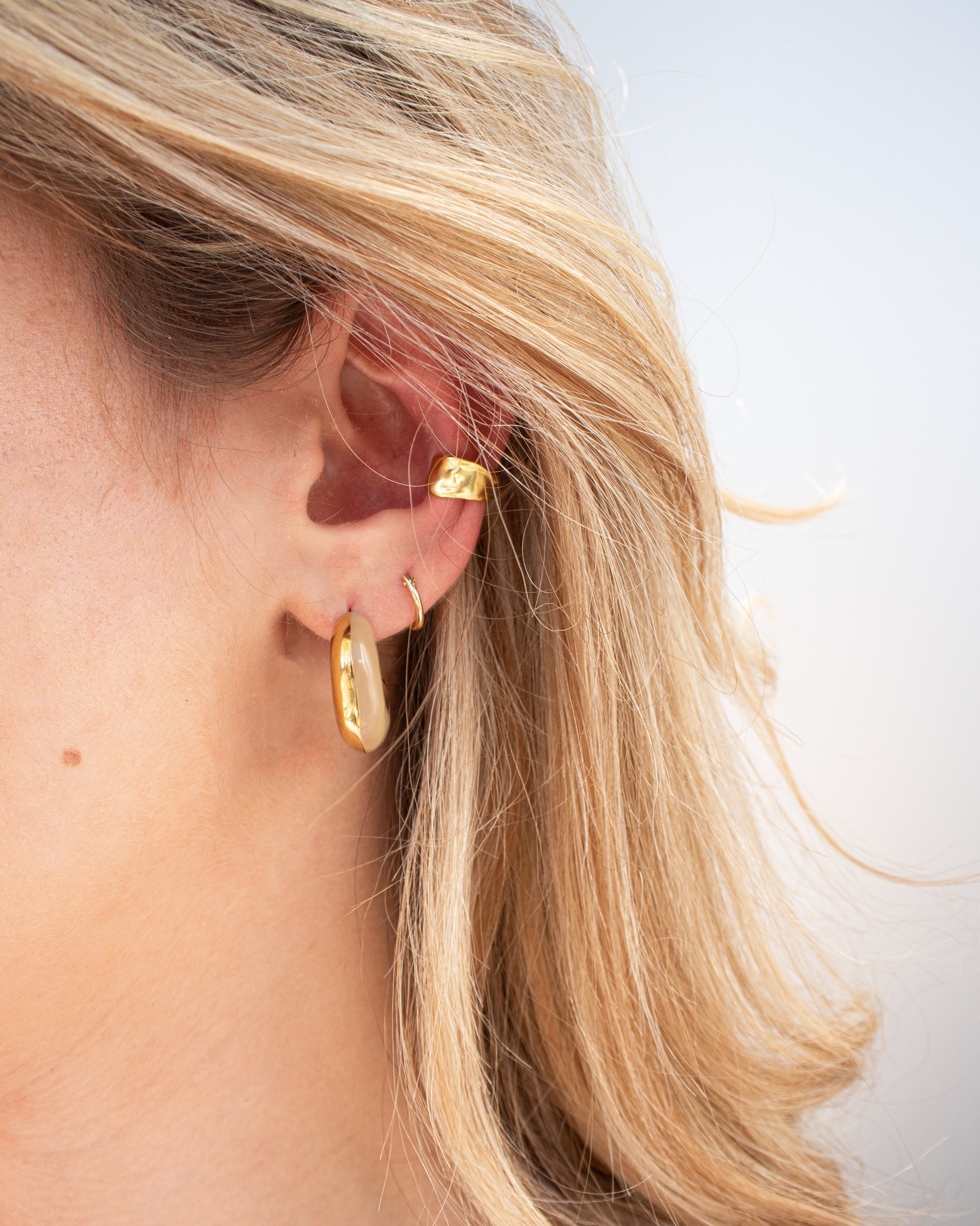 Kourtney earrings