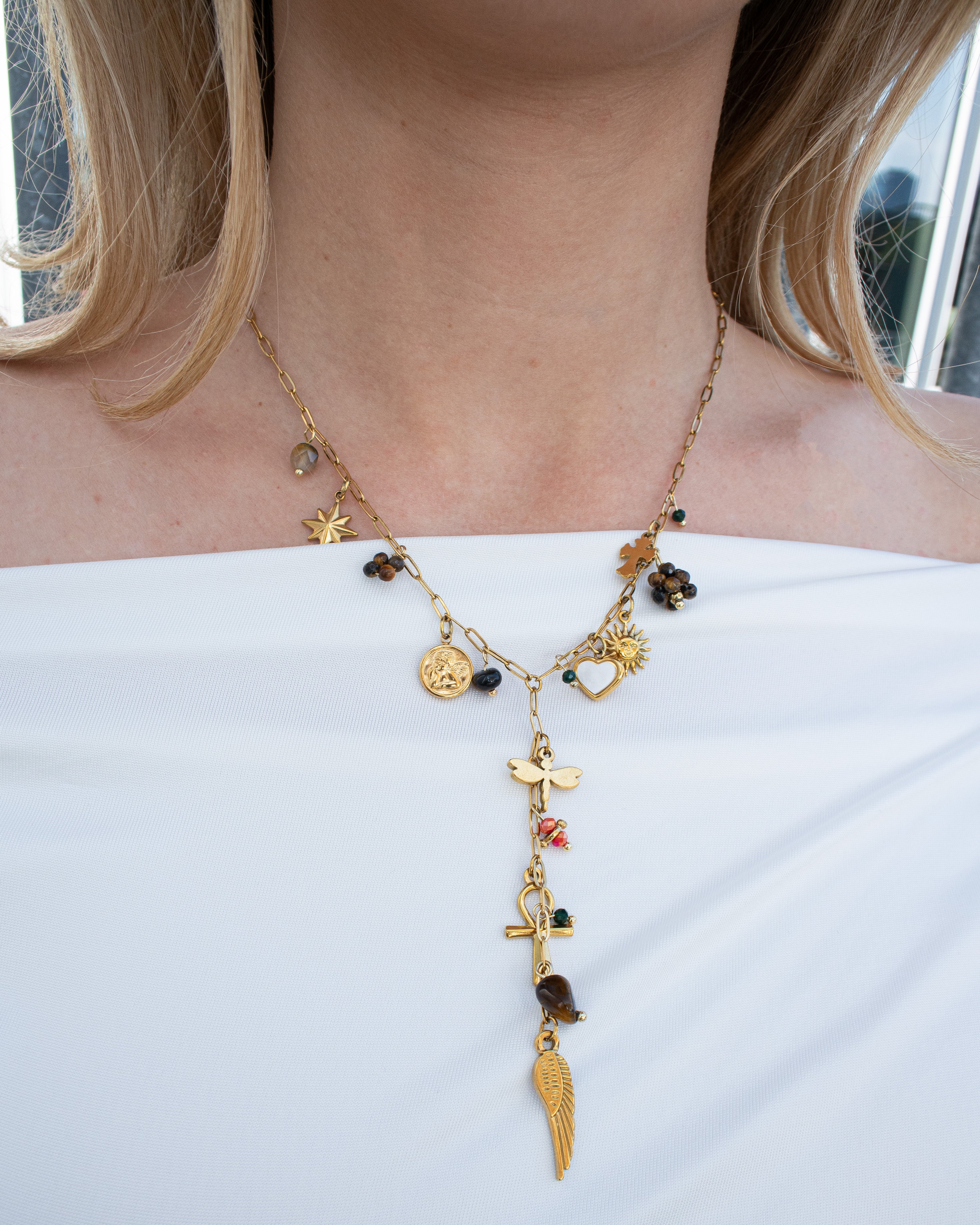 Kat necklace