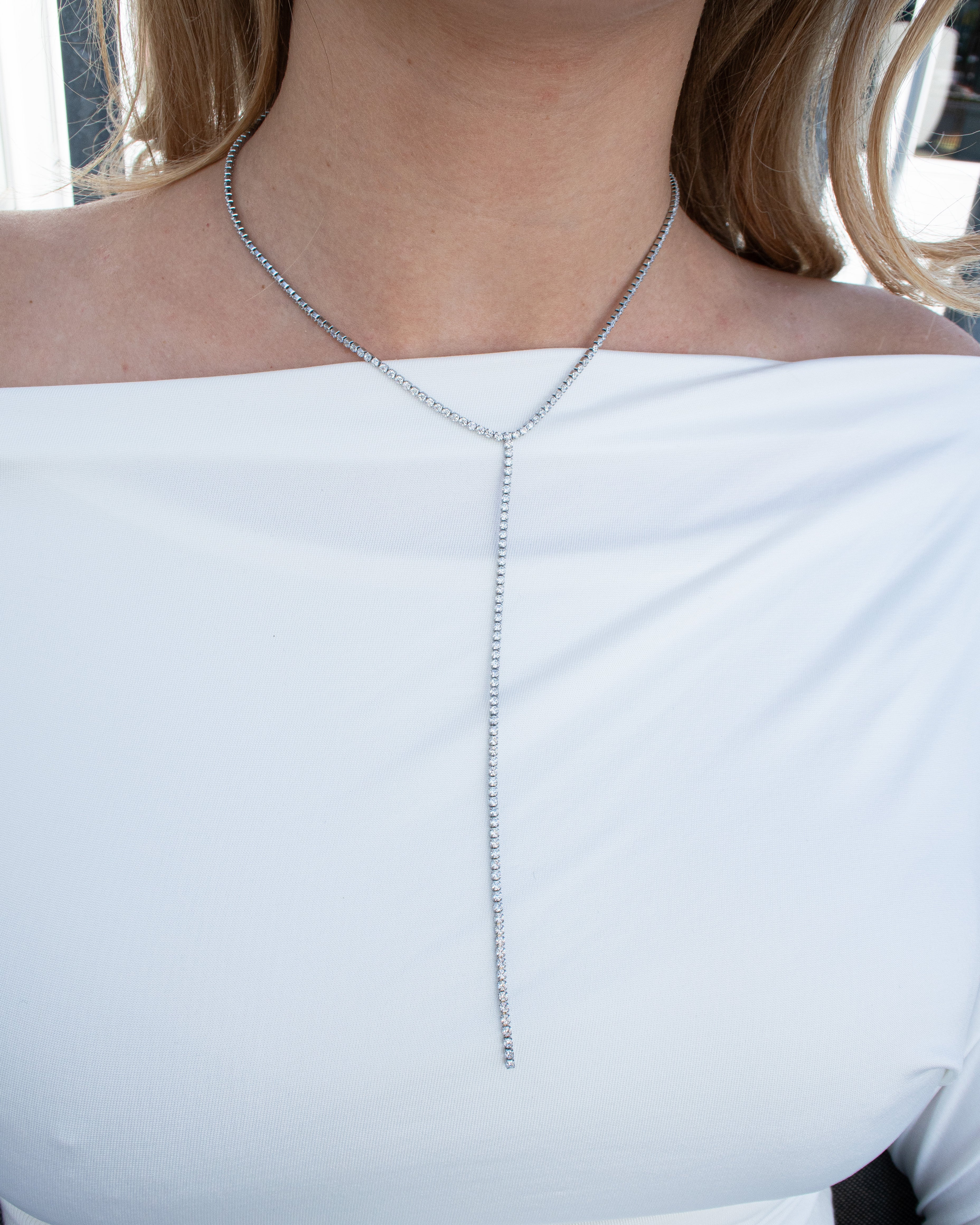 Alara necklace