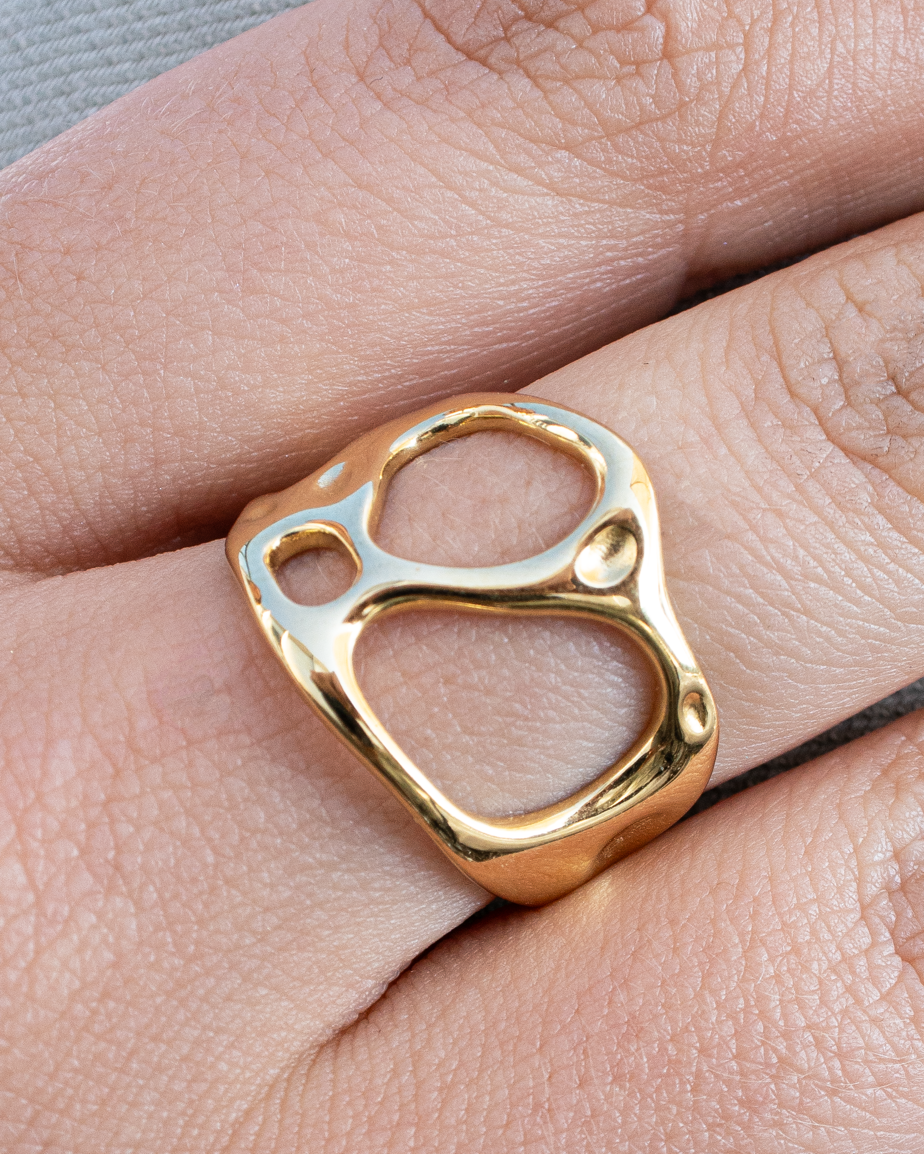 Elara ring