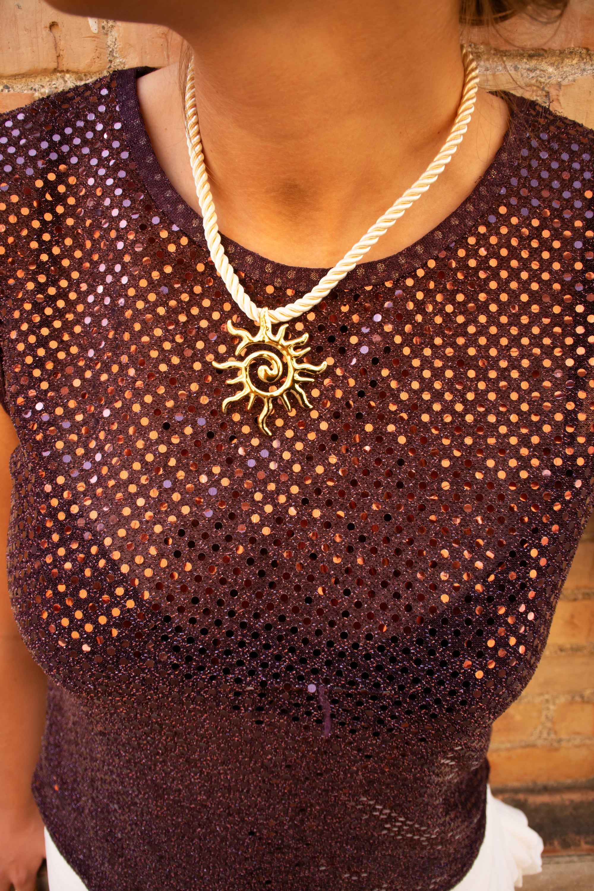 Twirl rope necklace