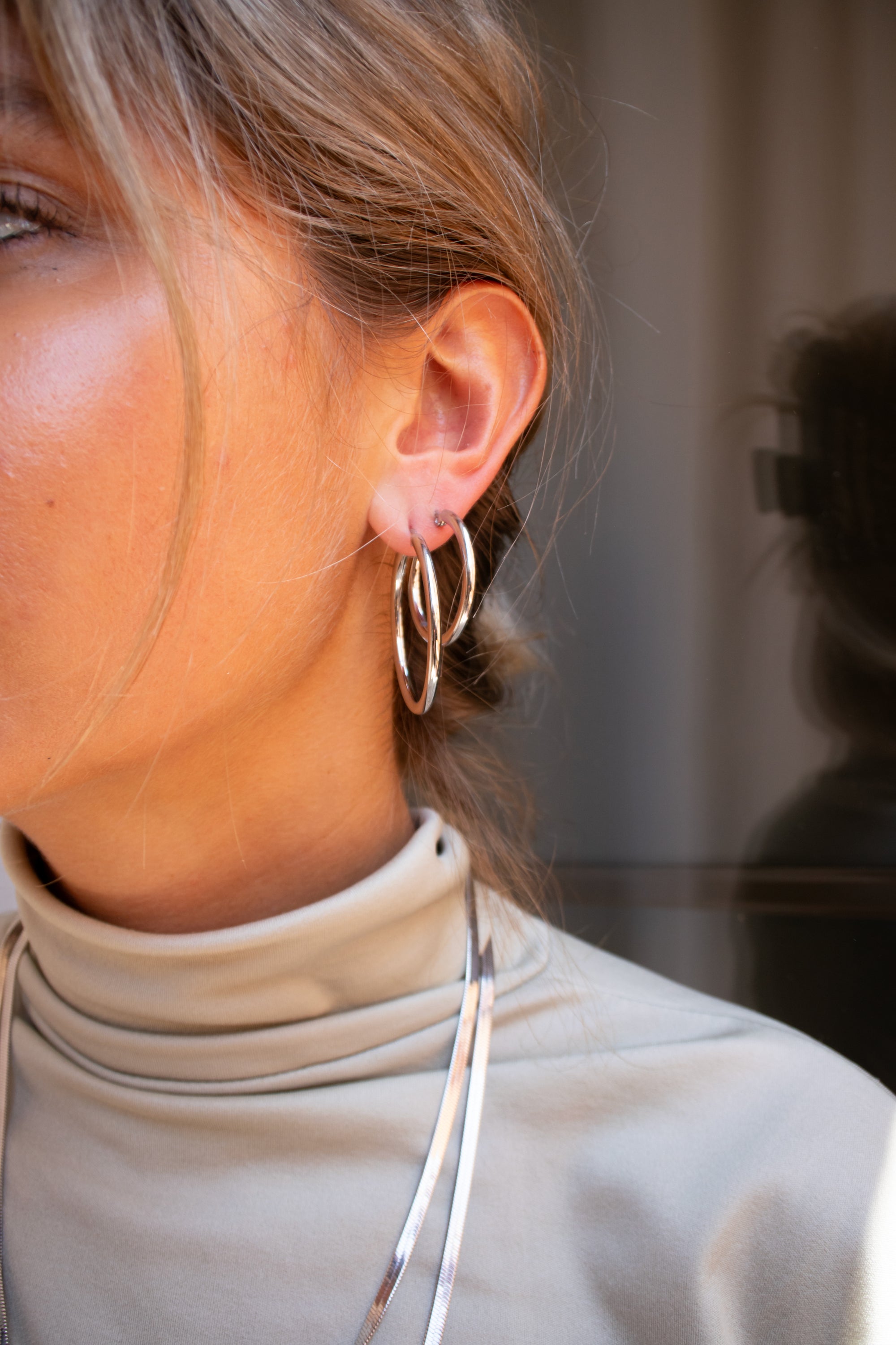 Cally earrings