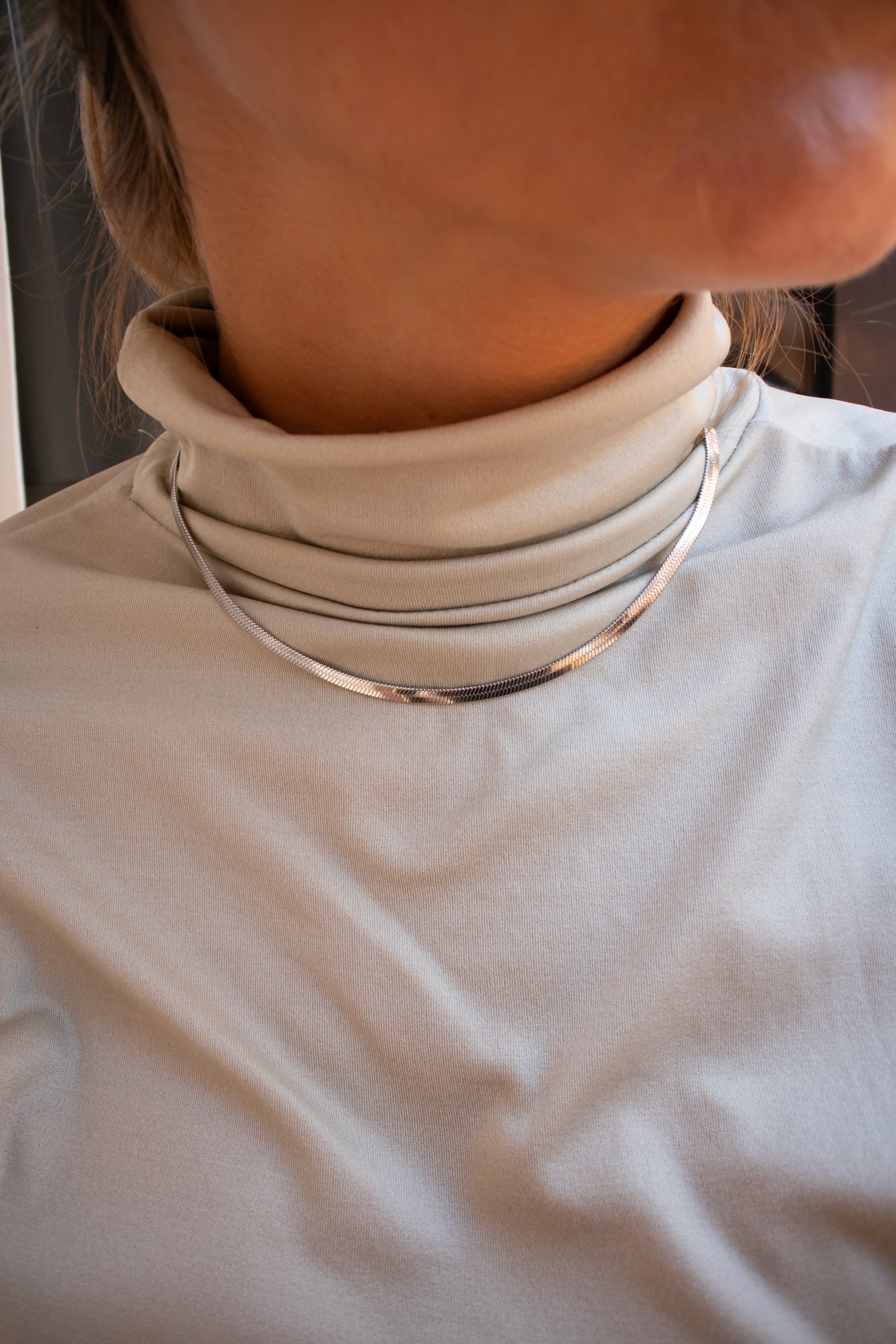 Single ava necklace