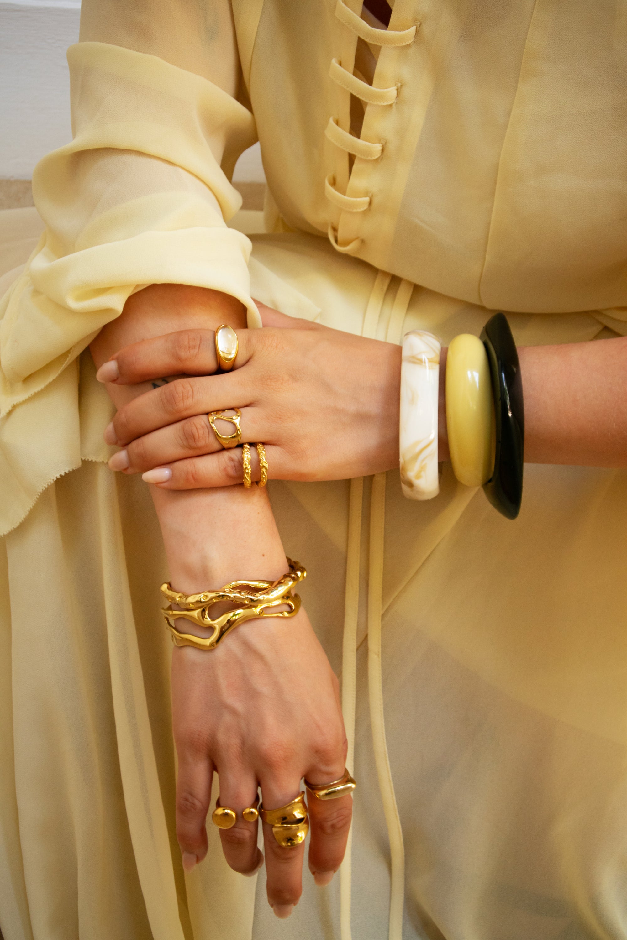 Adela ring