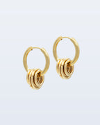 Another round earrings