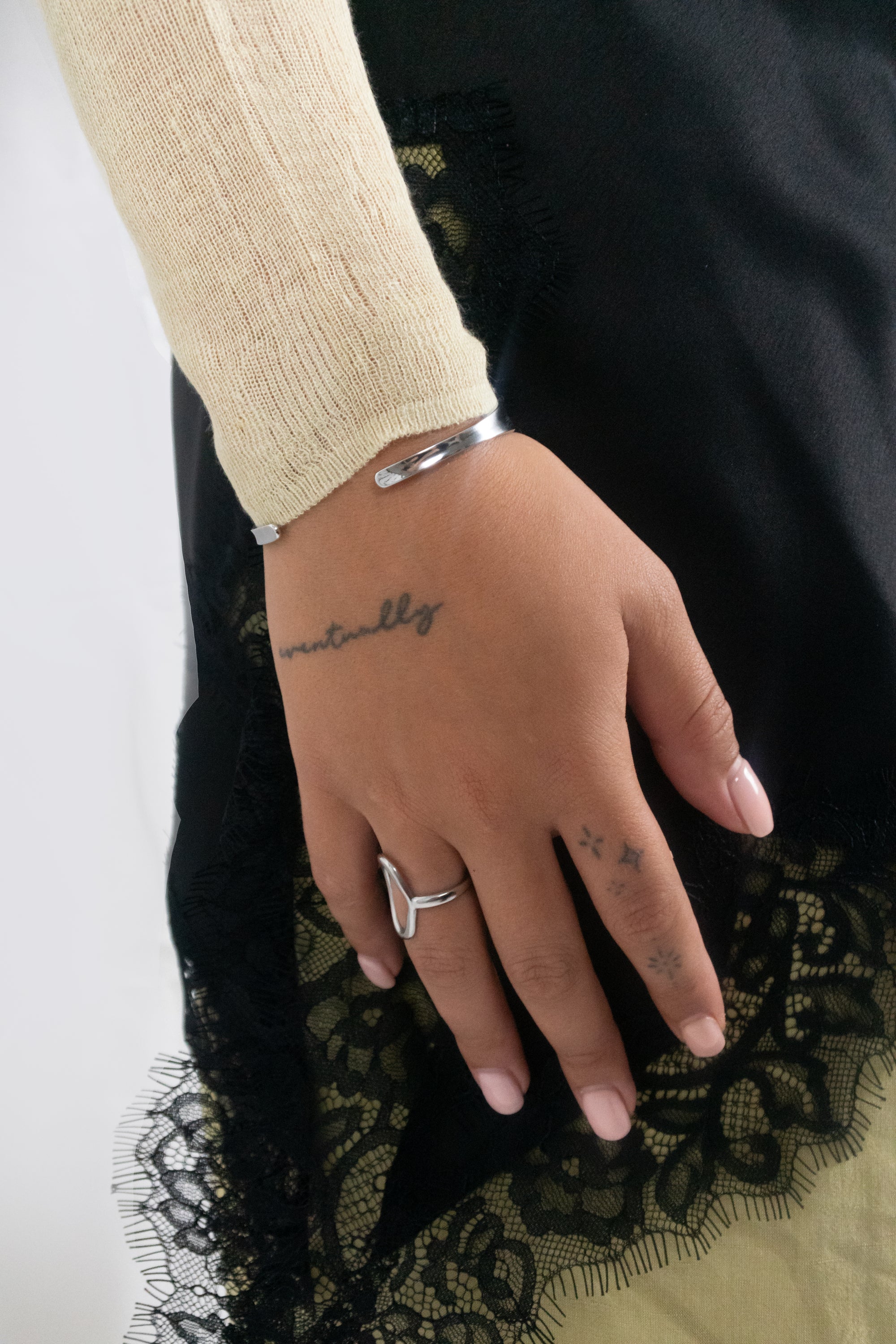 Viola ring