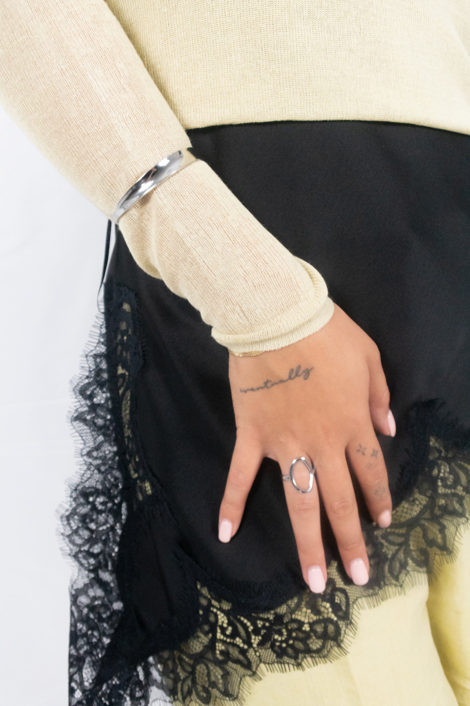 Viola ring