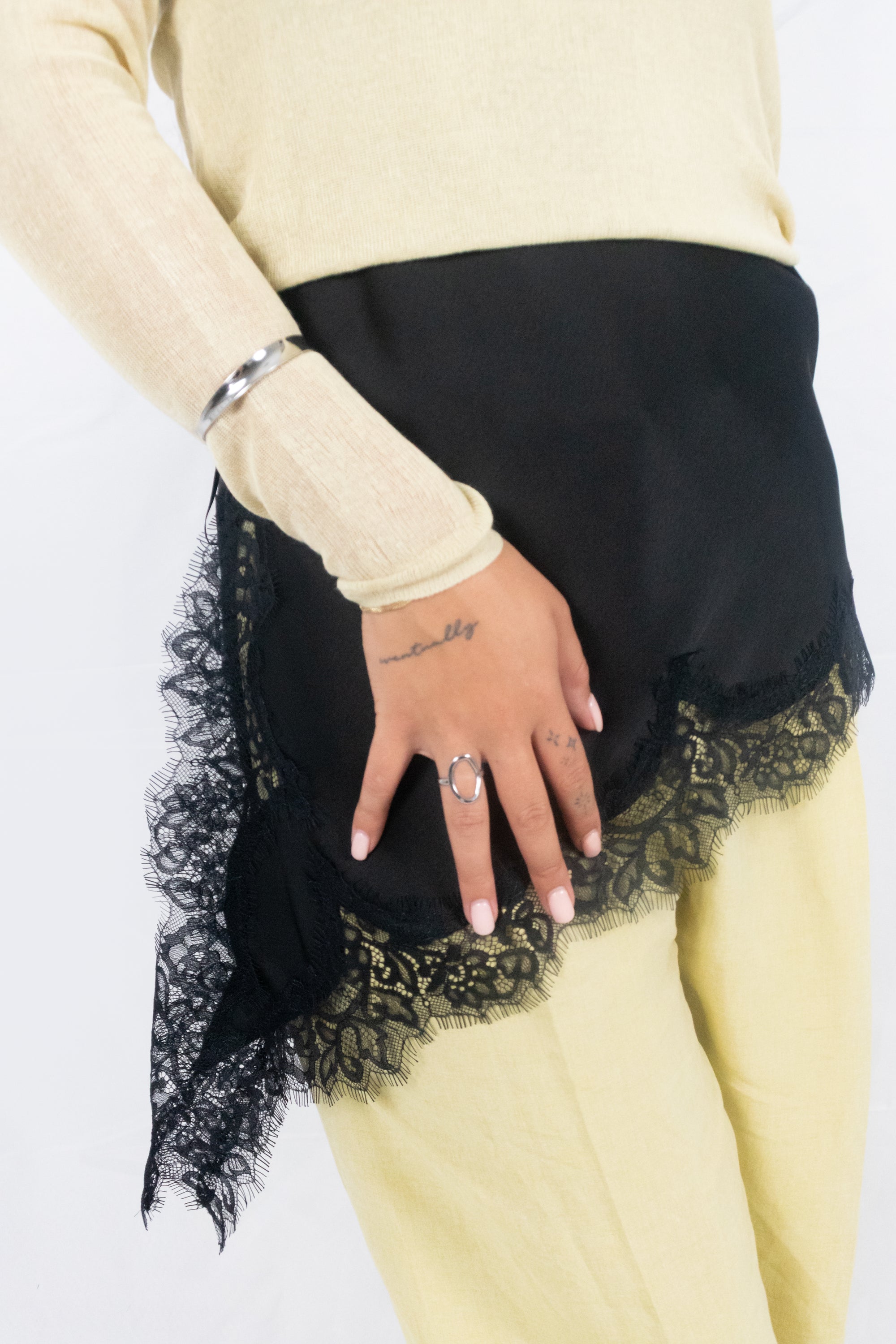 Viola ring