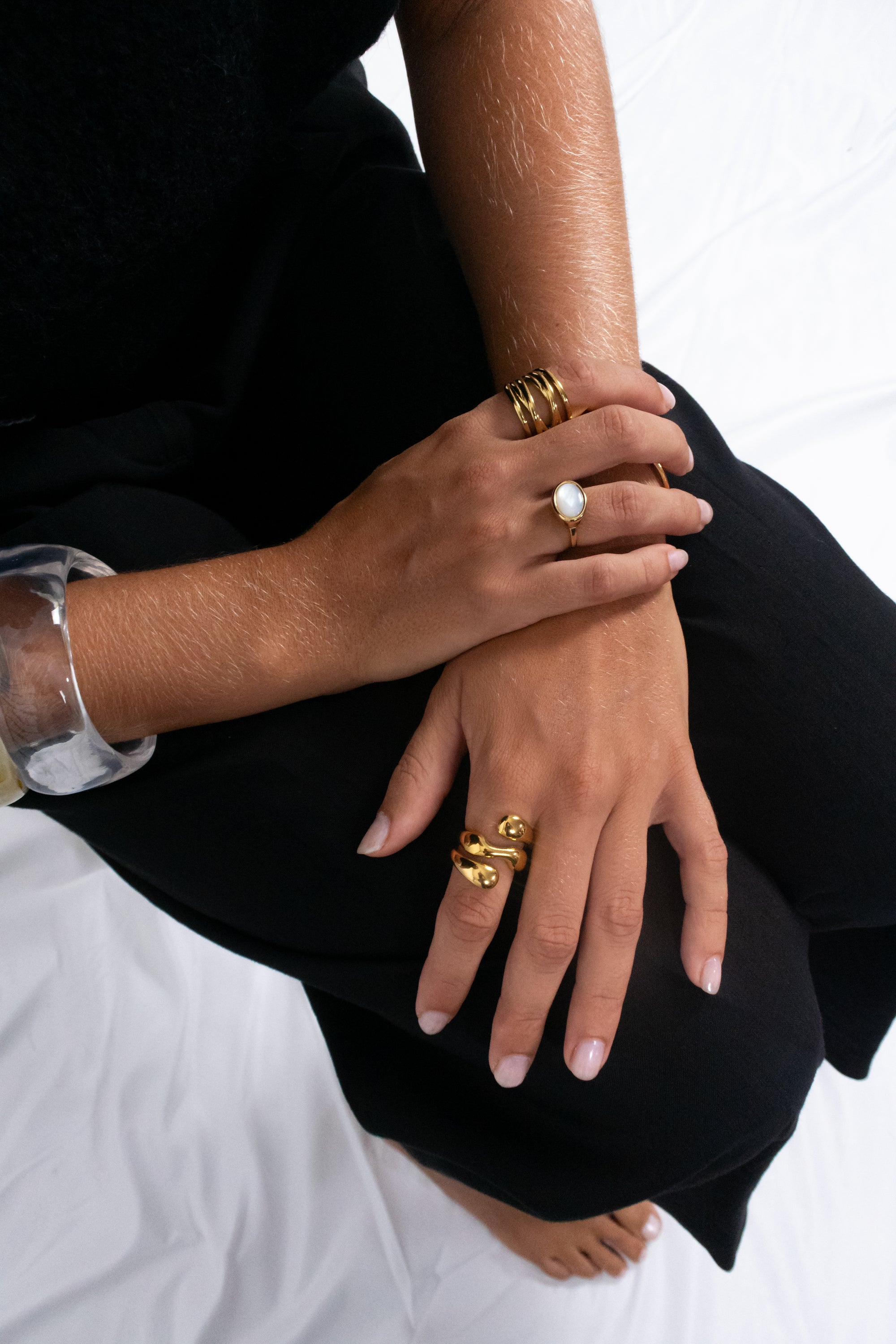 Amadora ring