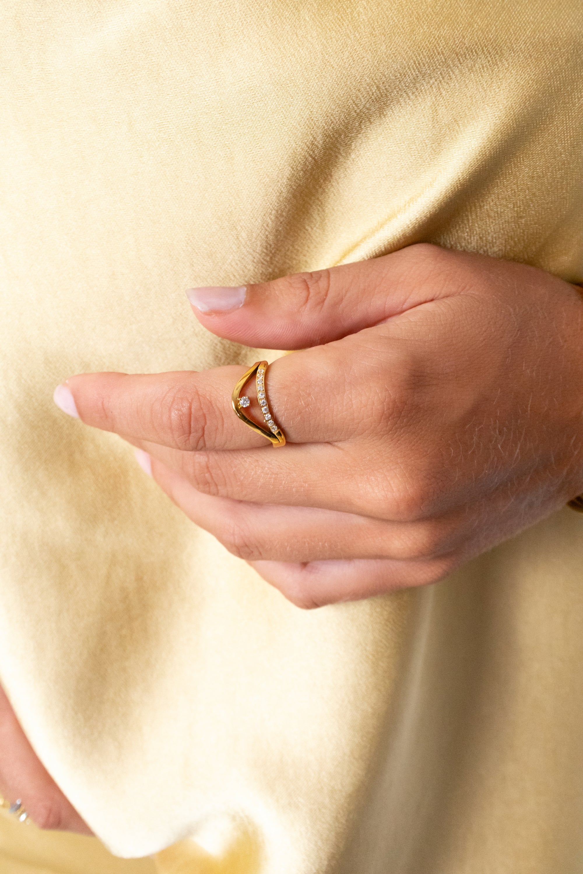 August ring