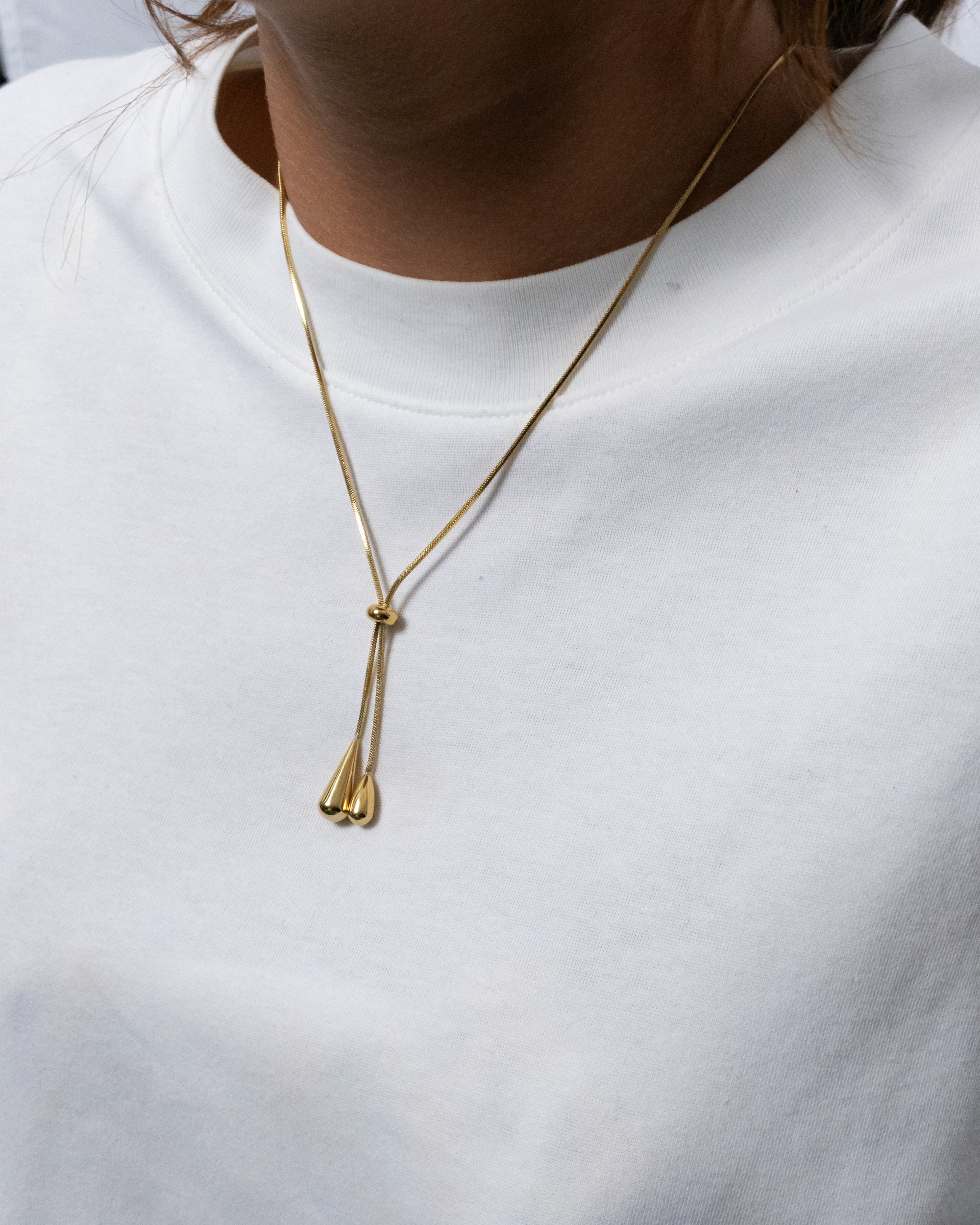 Emy necklace