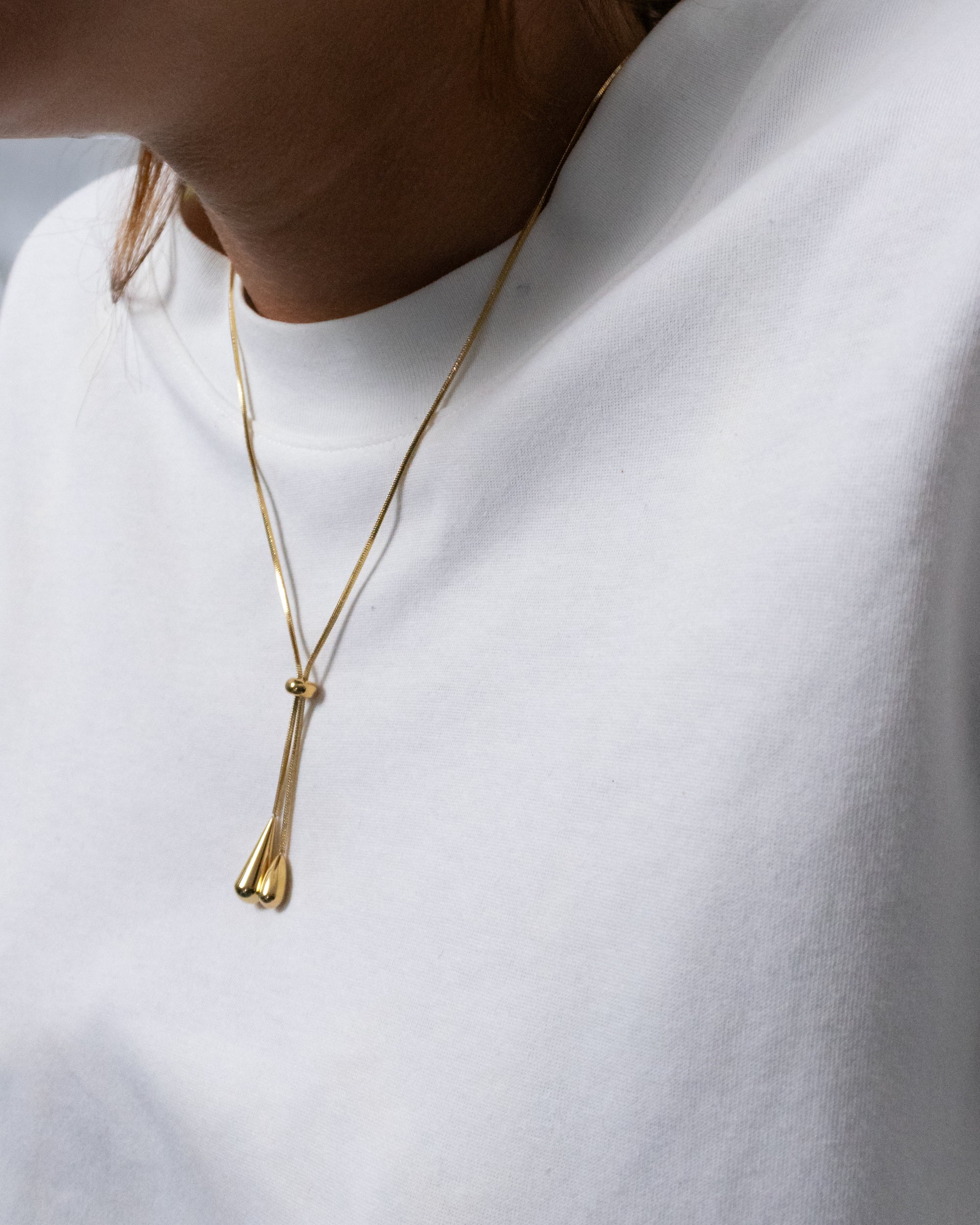 Emy necklace