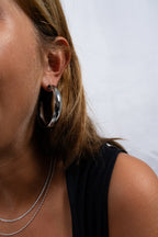 Boucles d'oreilles de gros cerceau