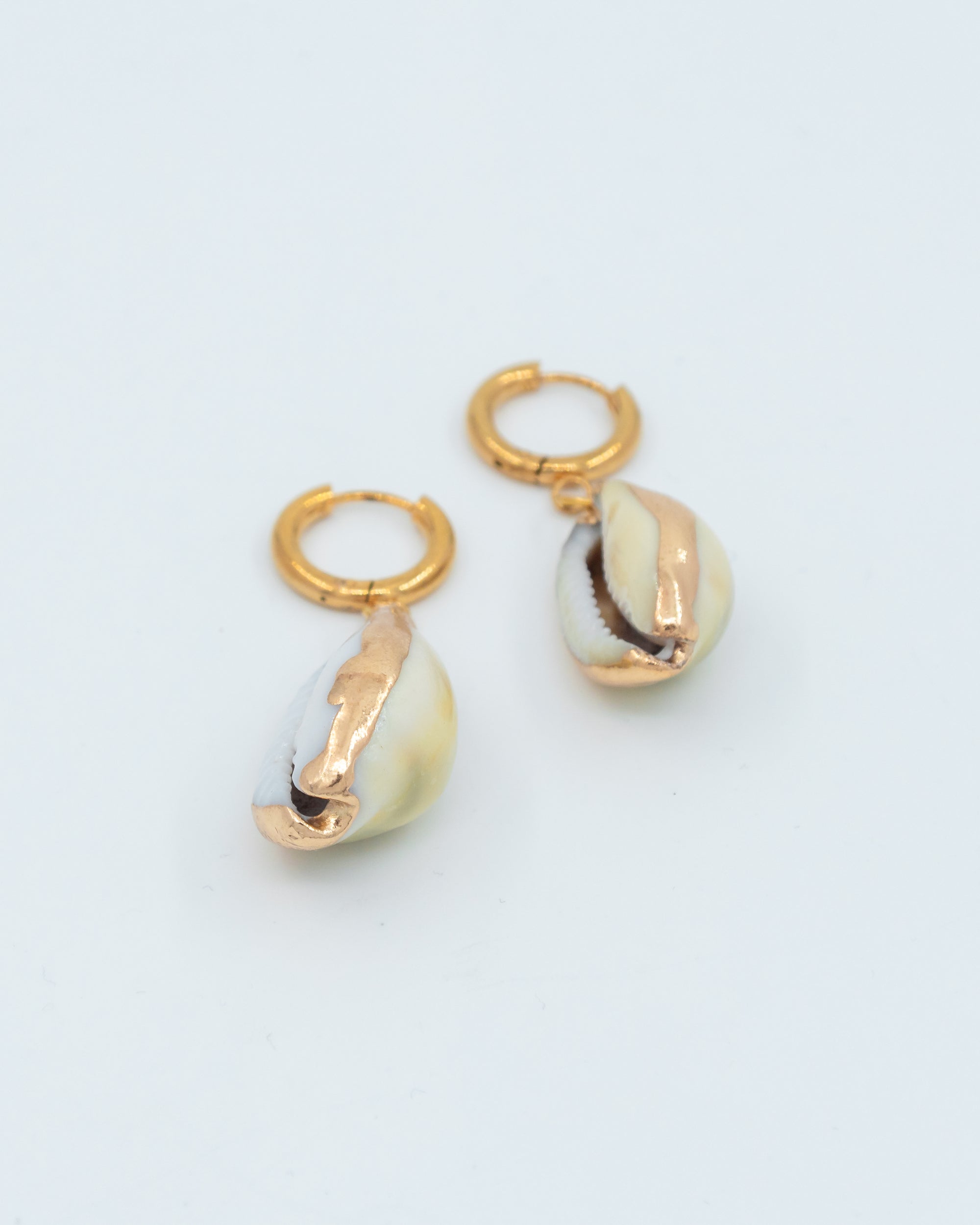 Échantillons de boucles d'oreilles