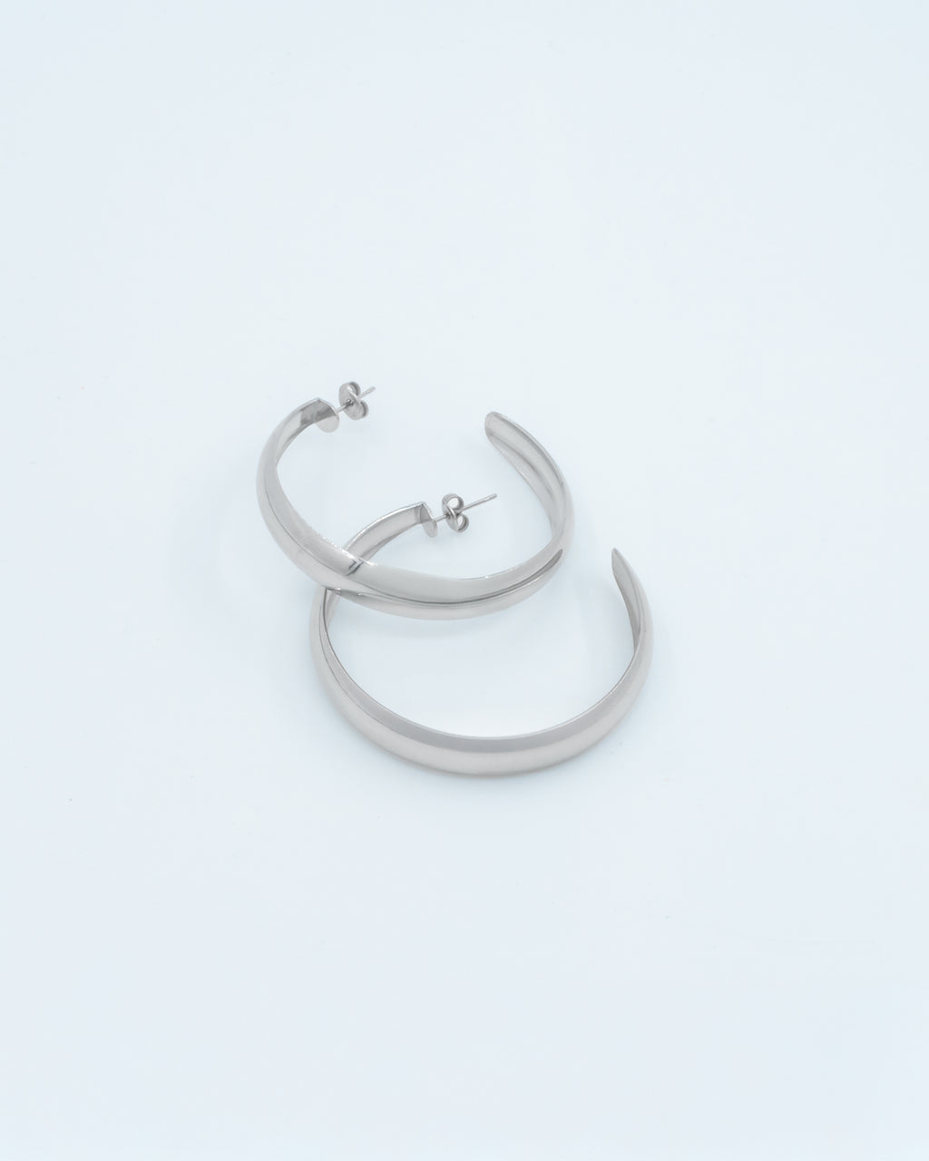 Boucles d'oreilles de gros cerceau