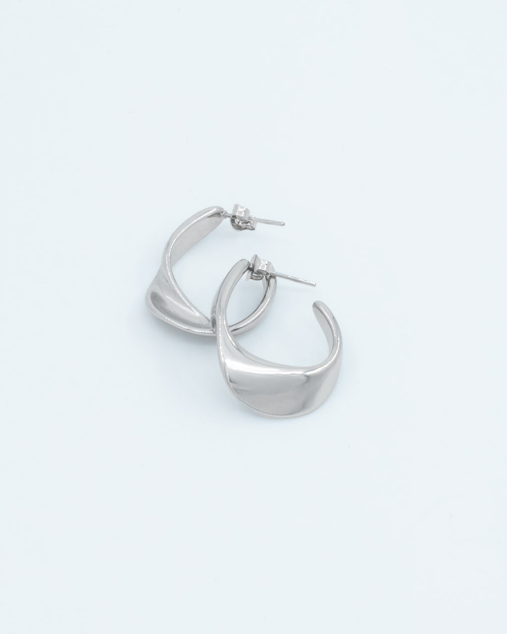 Fiora earrings