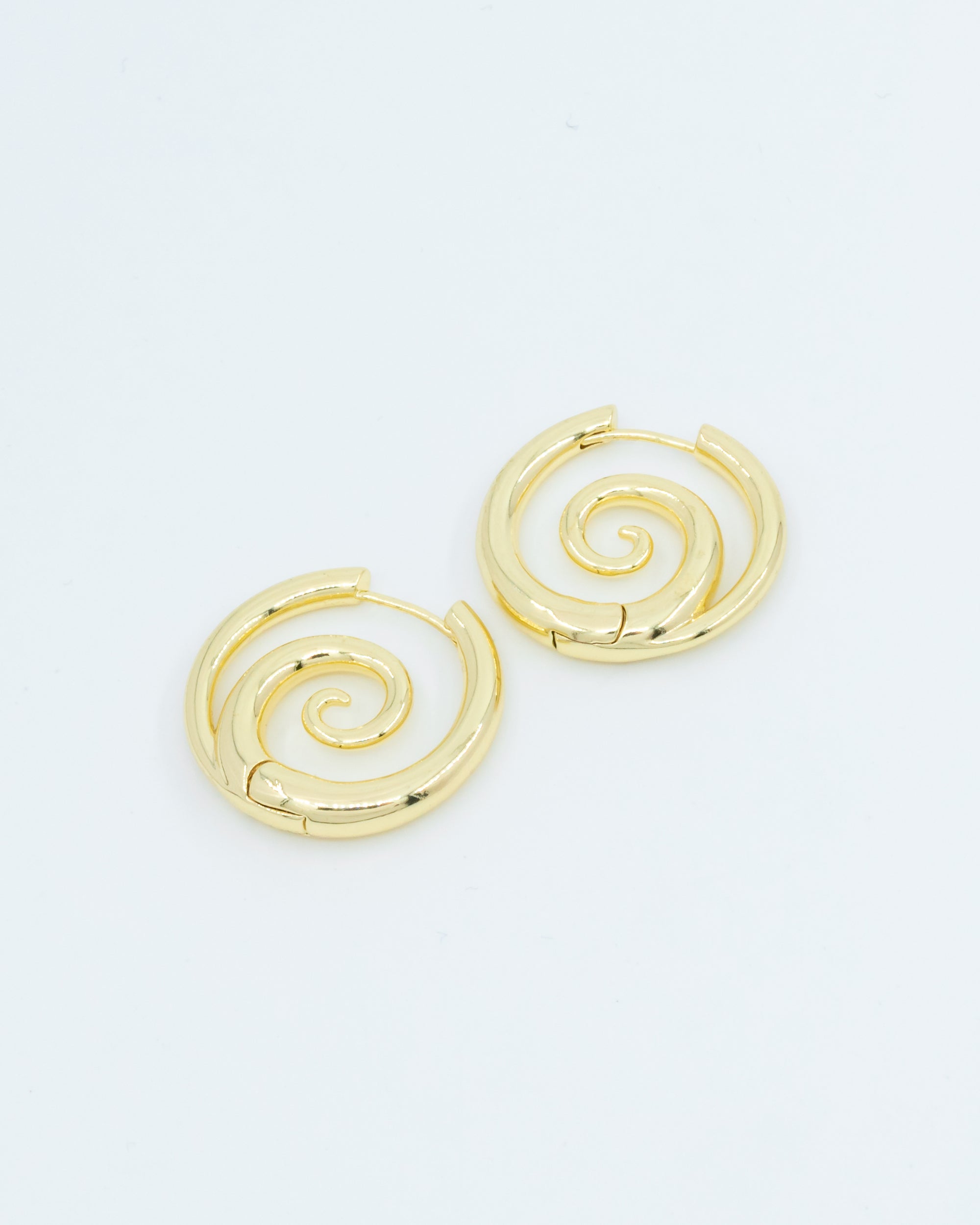 Échantillons de boucles d'oreilles