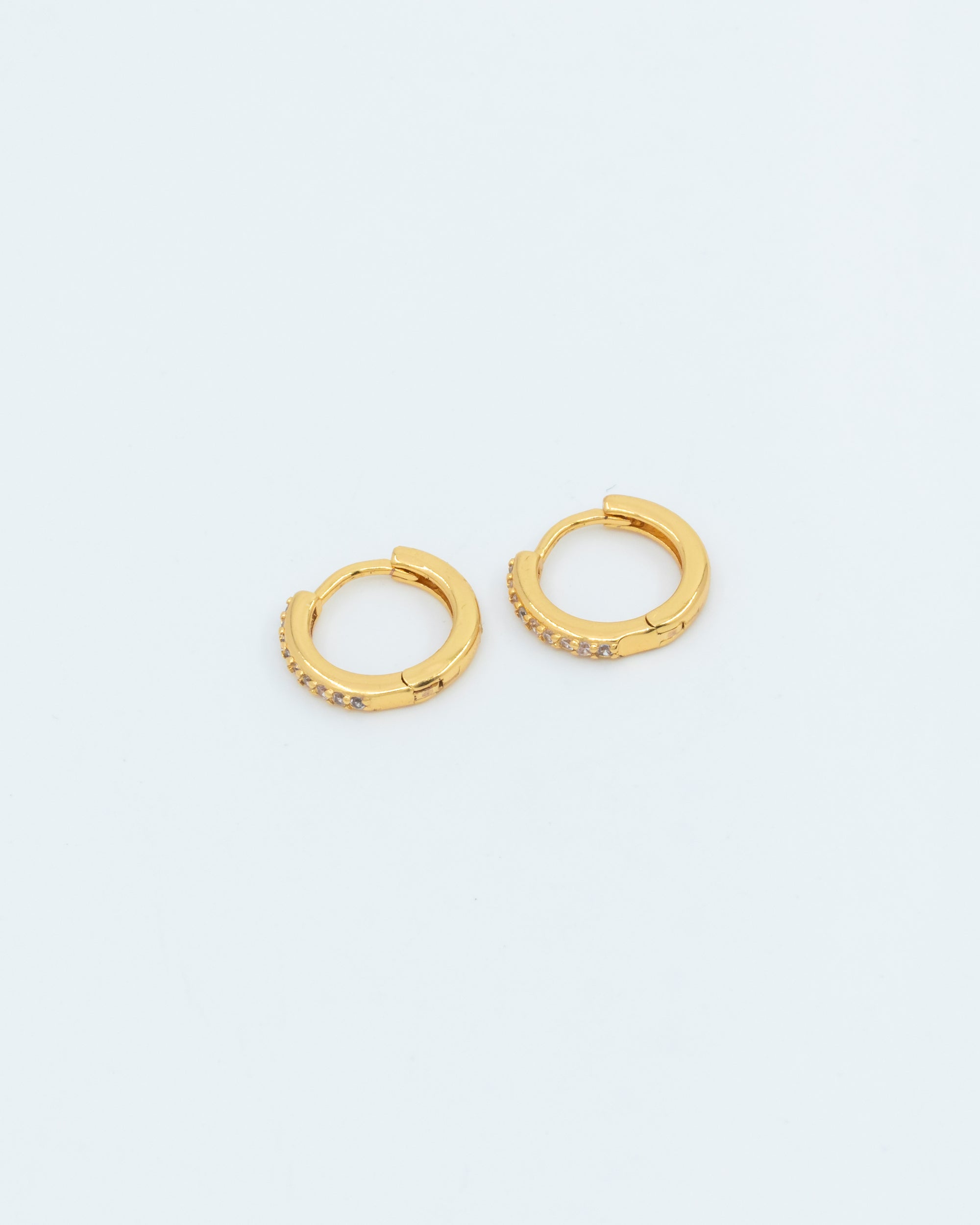 Échantillons de boucles d'oreilles