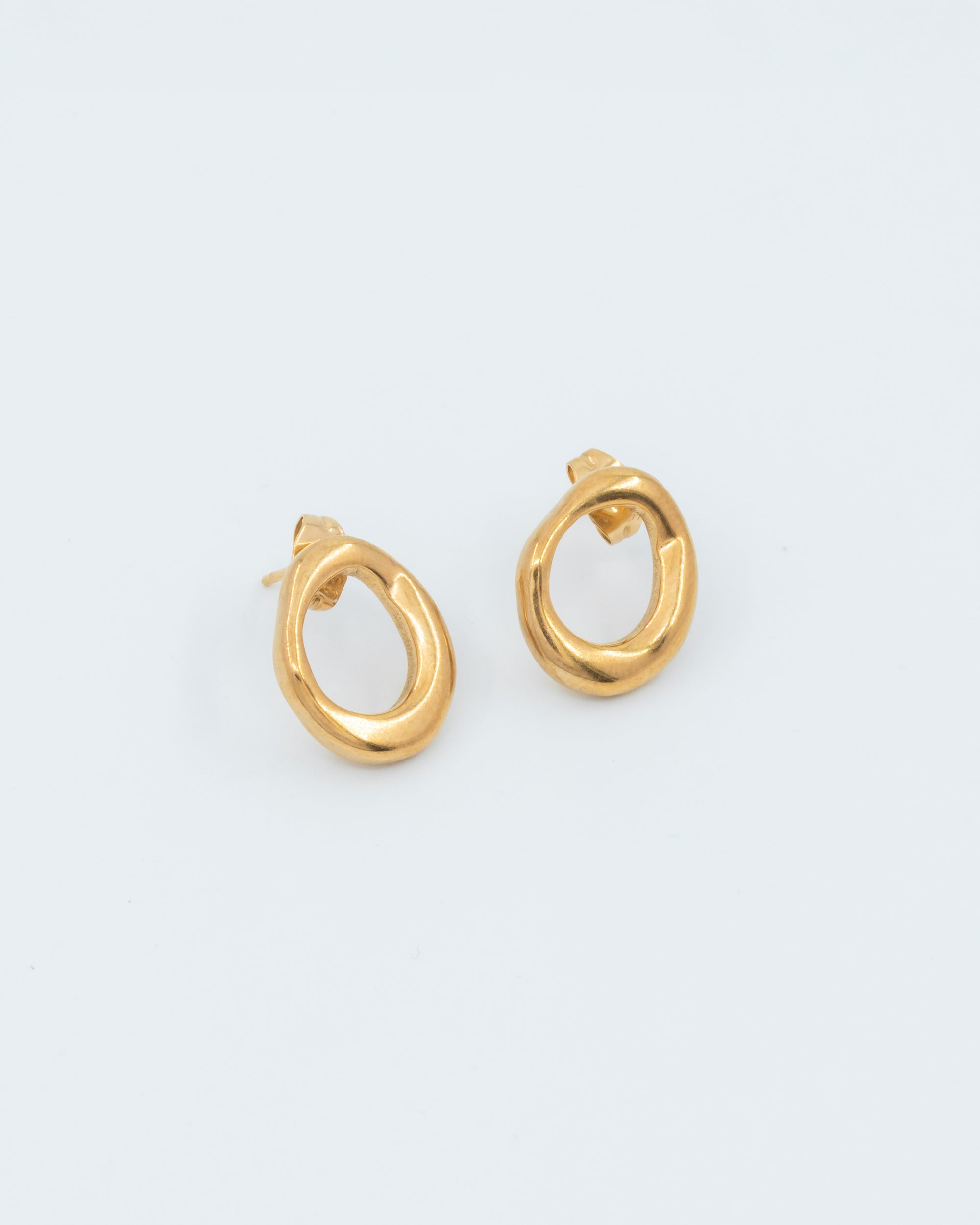 Échantillons de boucles d'oreilles