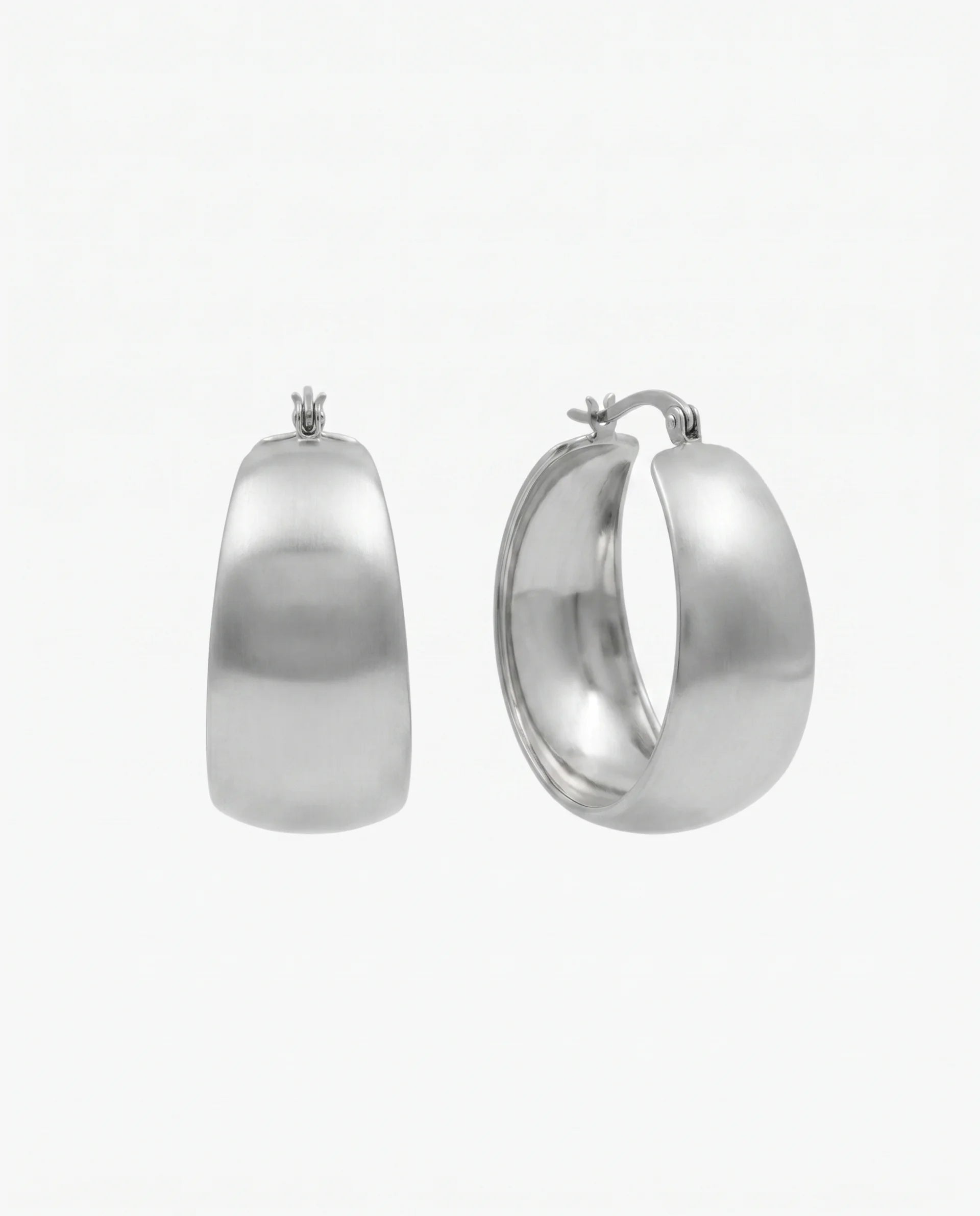 Poza earrings