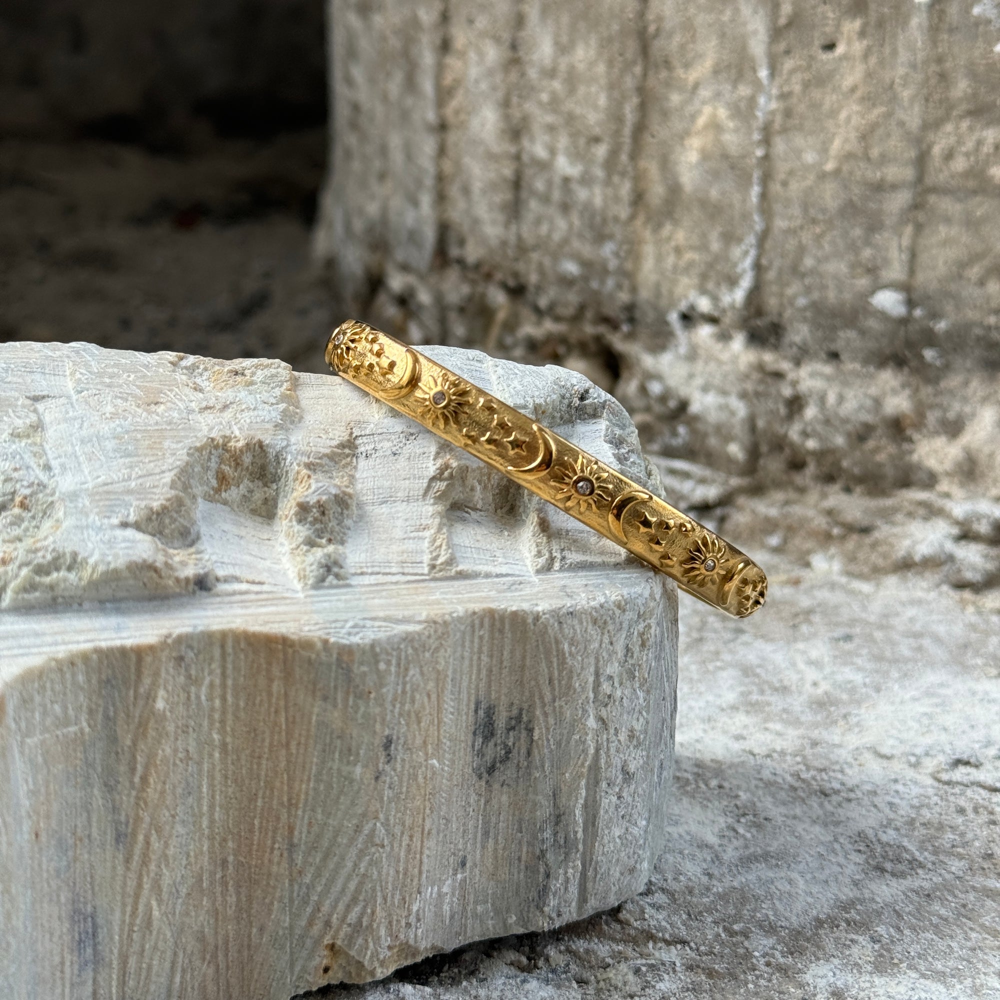Hana bracelet