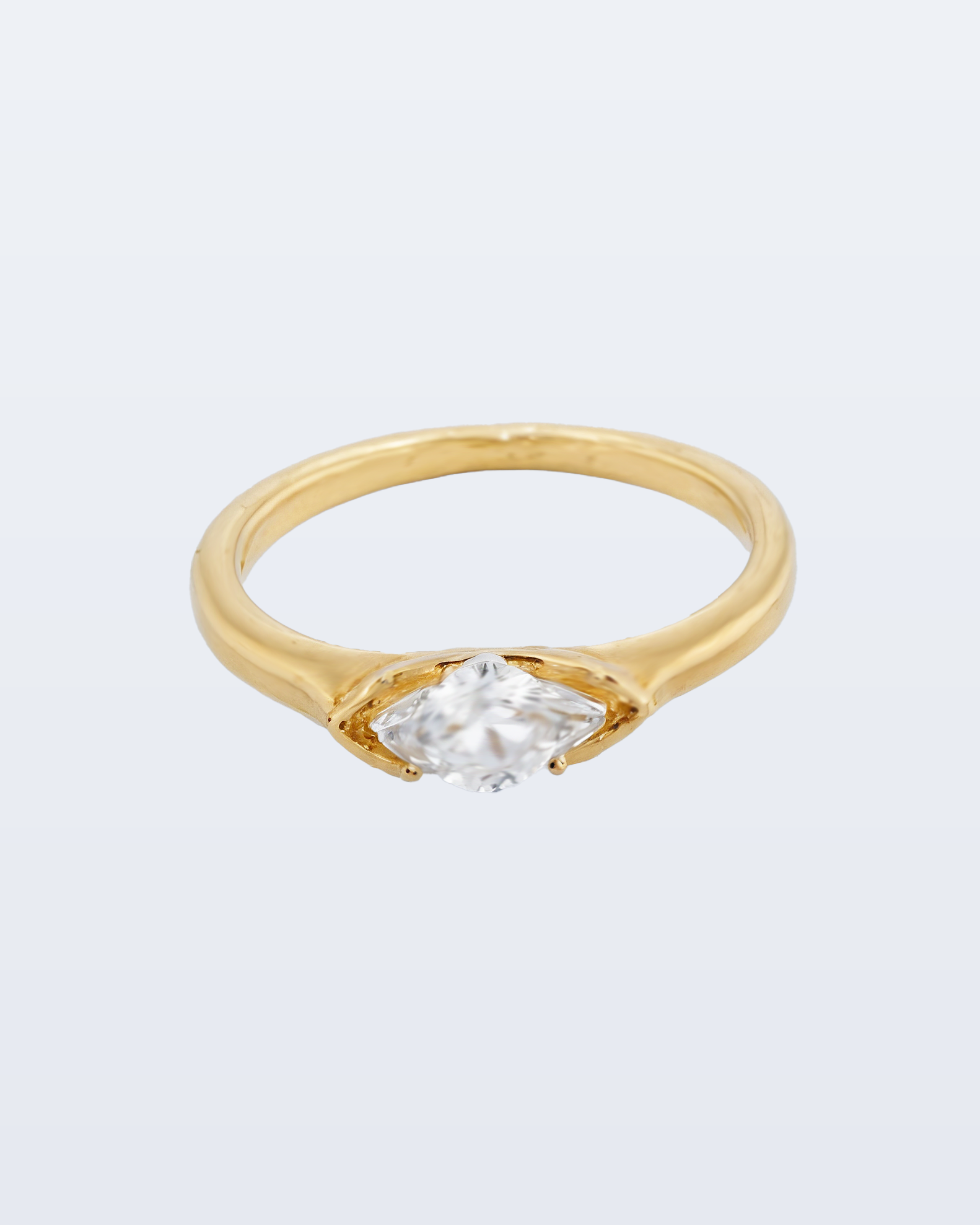 Diana ring