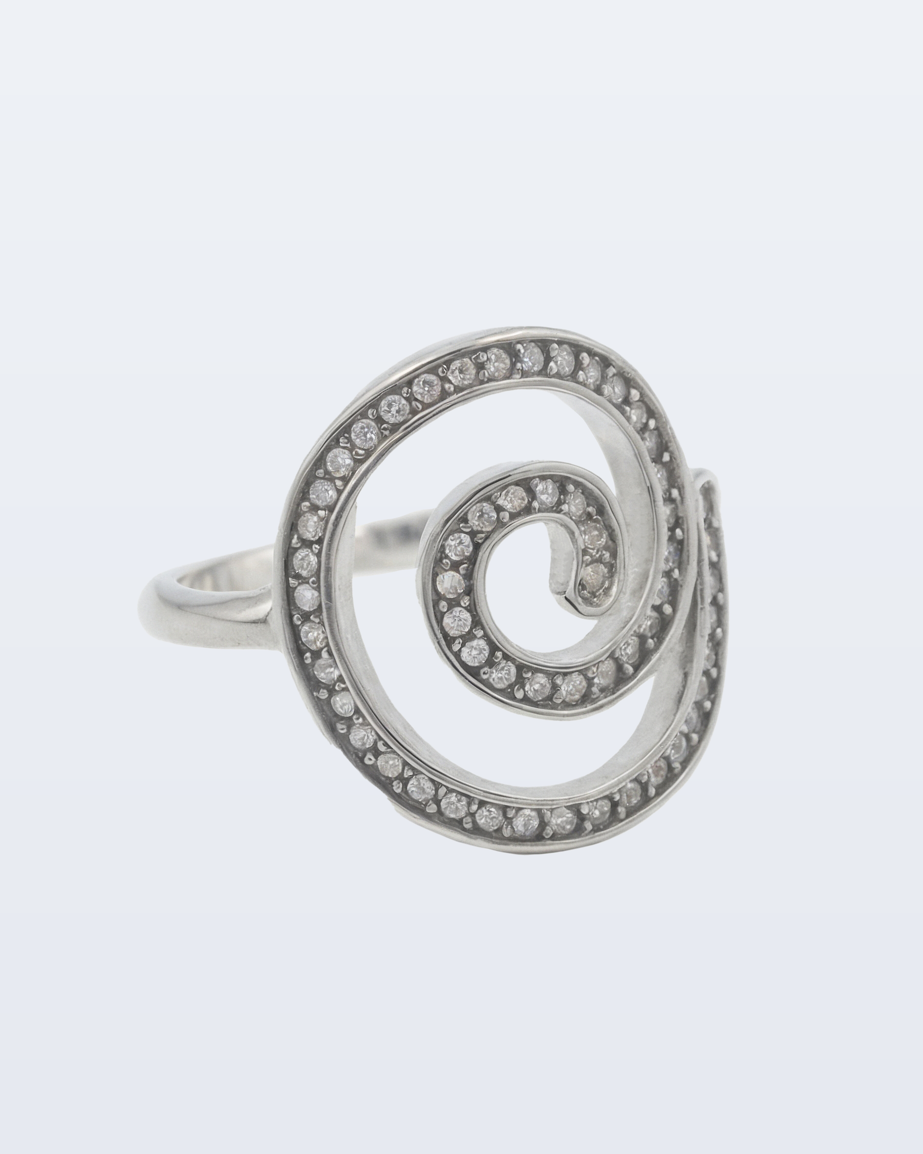Cyrana ring