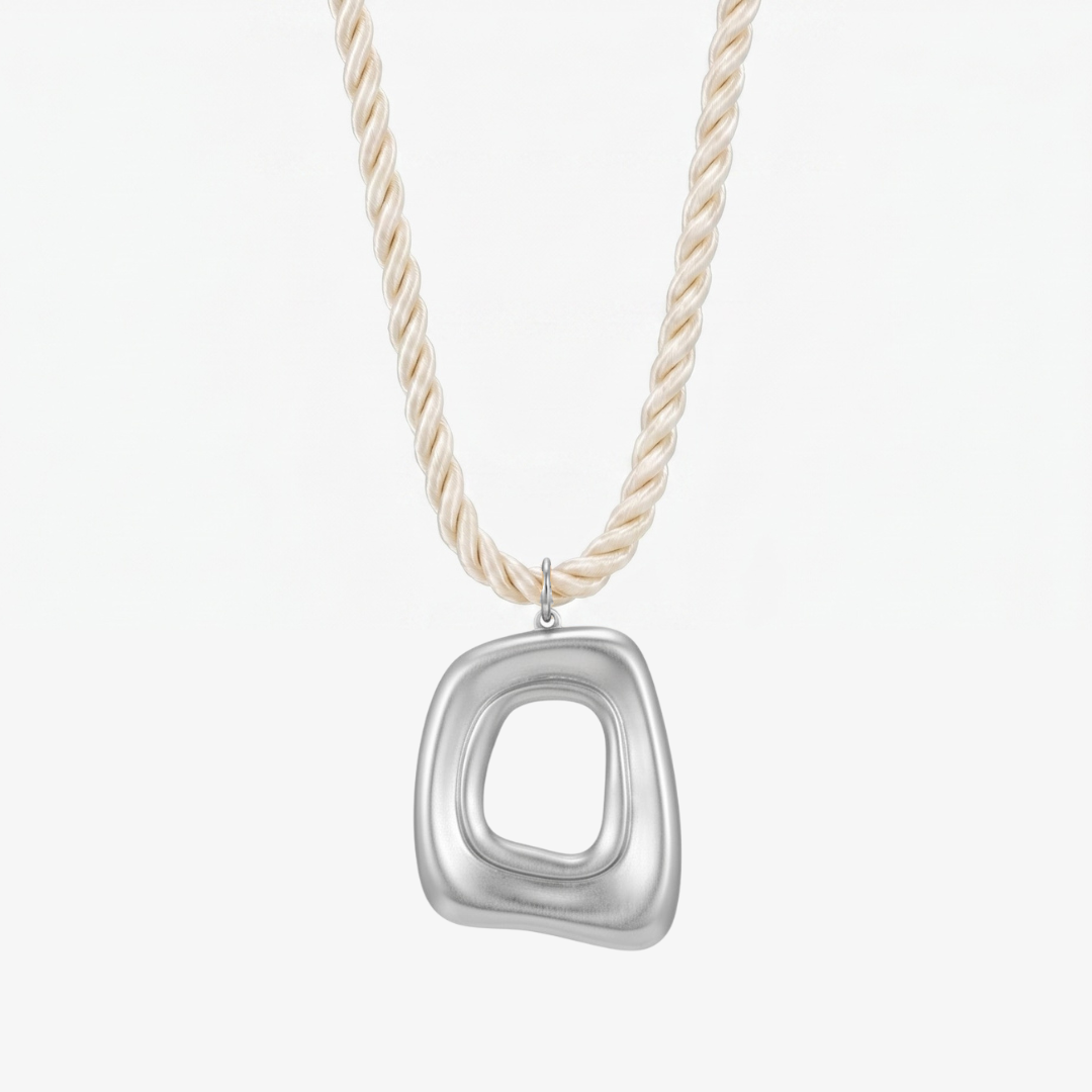 Cece necklace