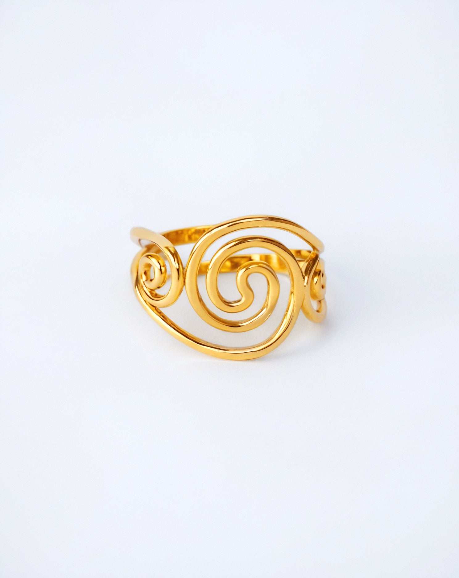Zoya ring