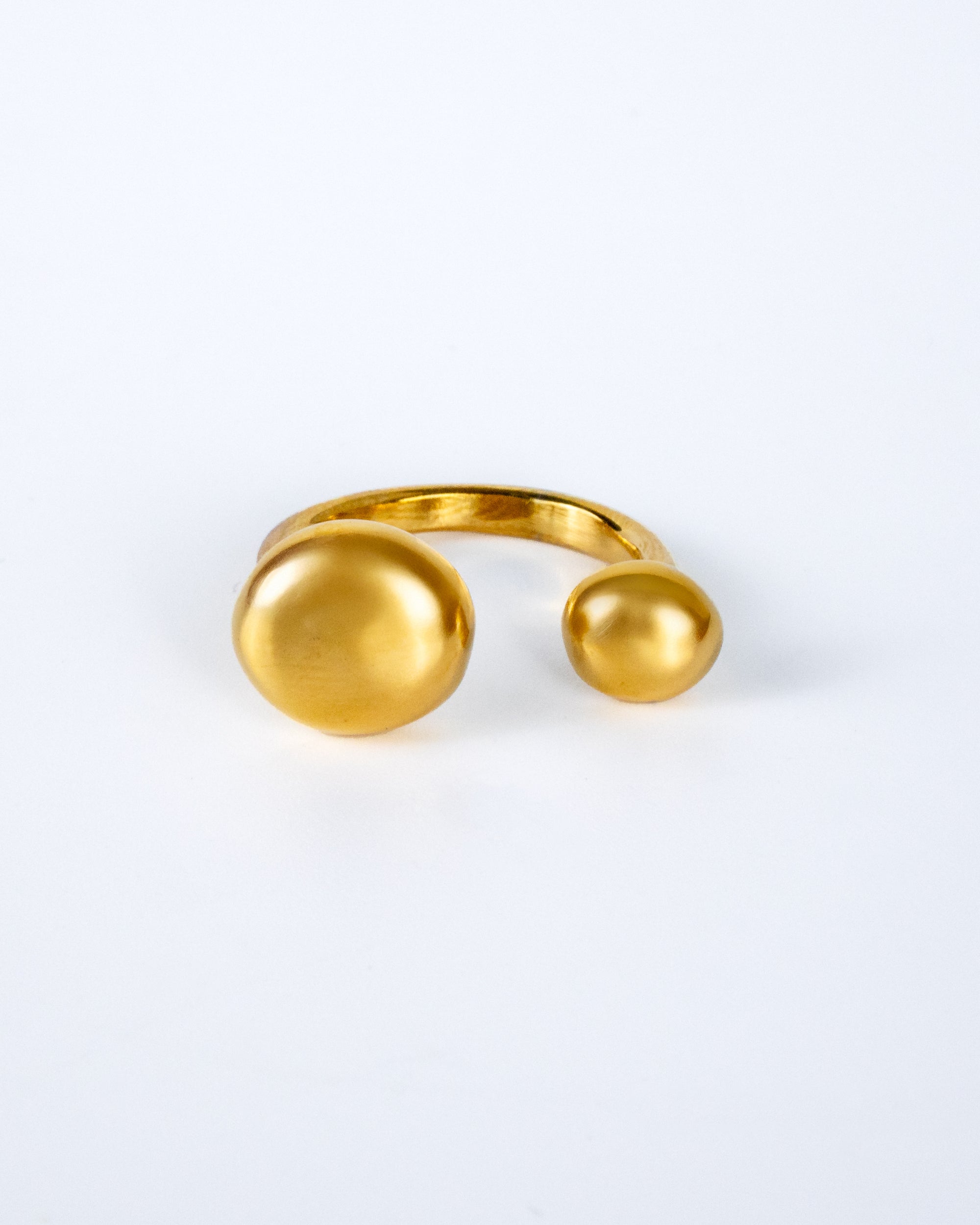 Adela ring