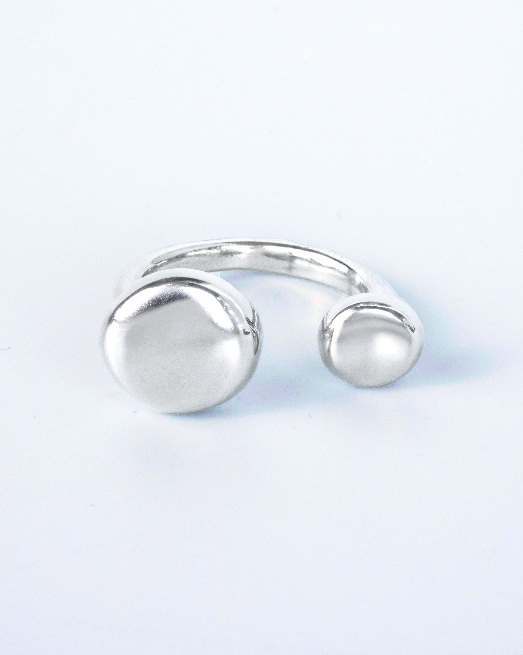 Adela ring
