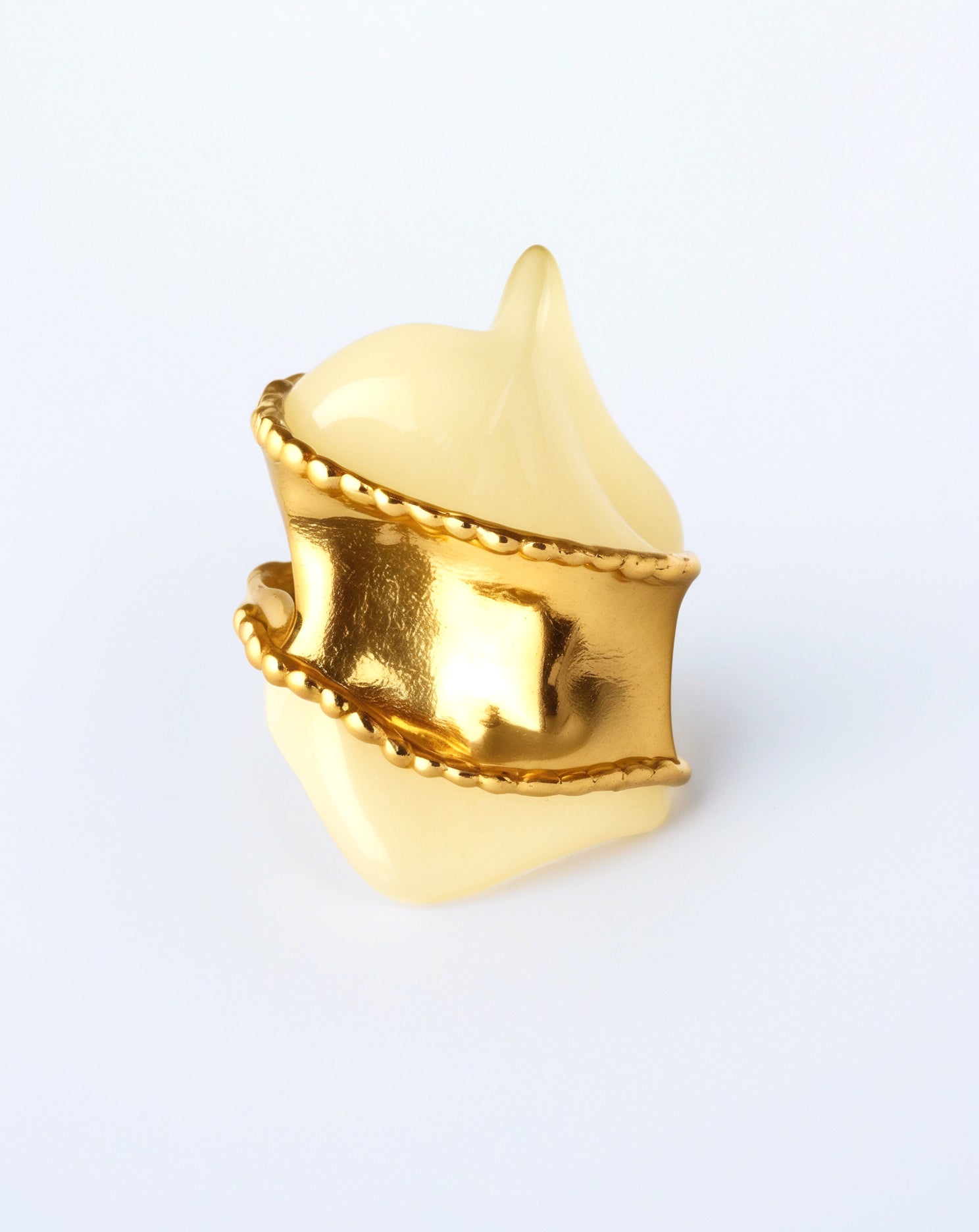 Amara ring