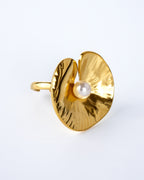 Clover ring