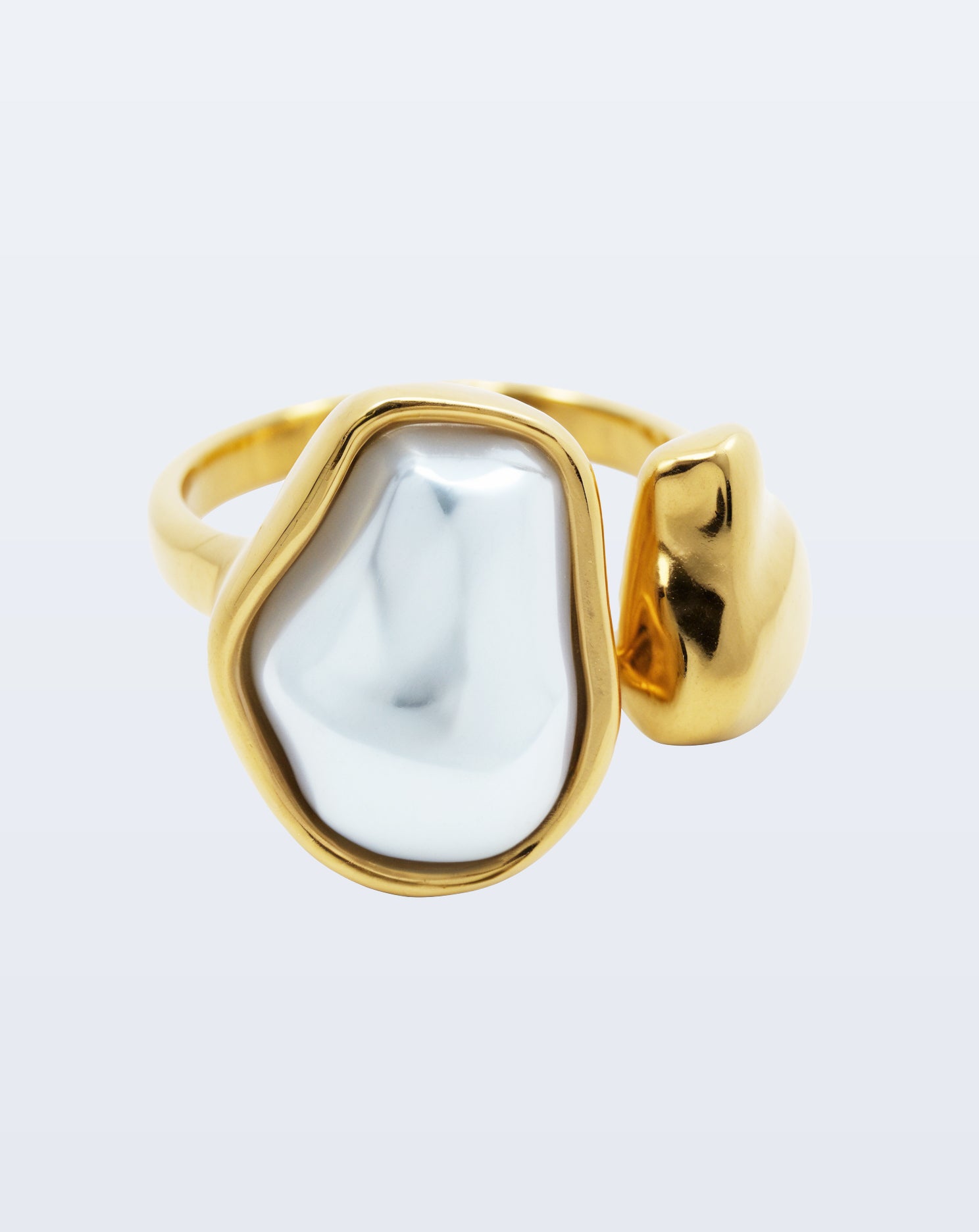 Daphne ring