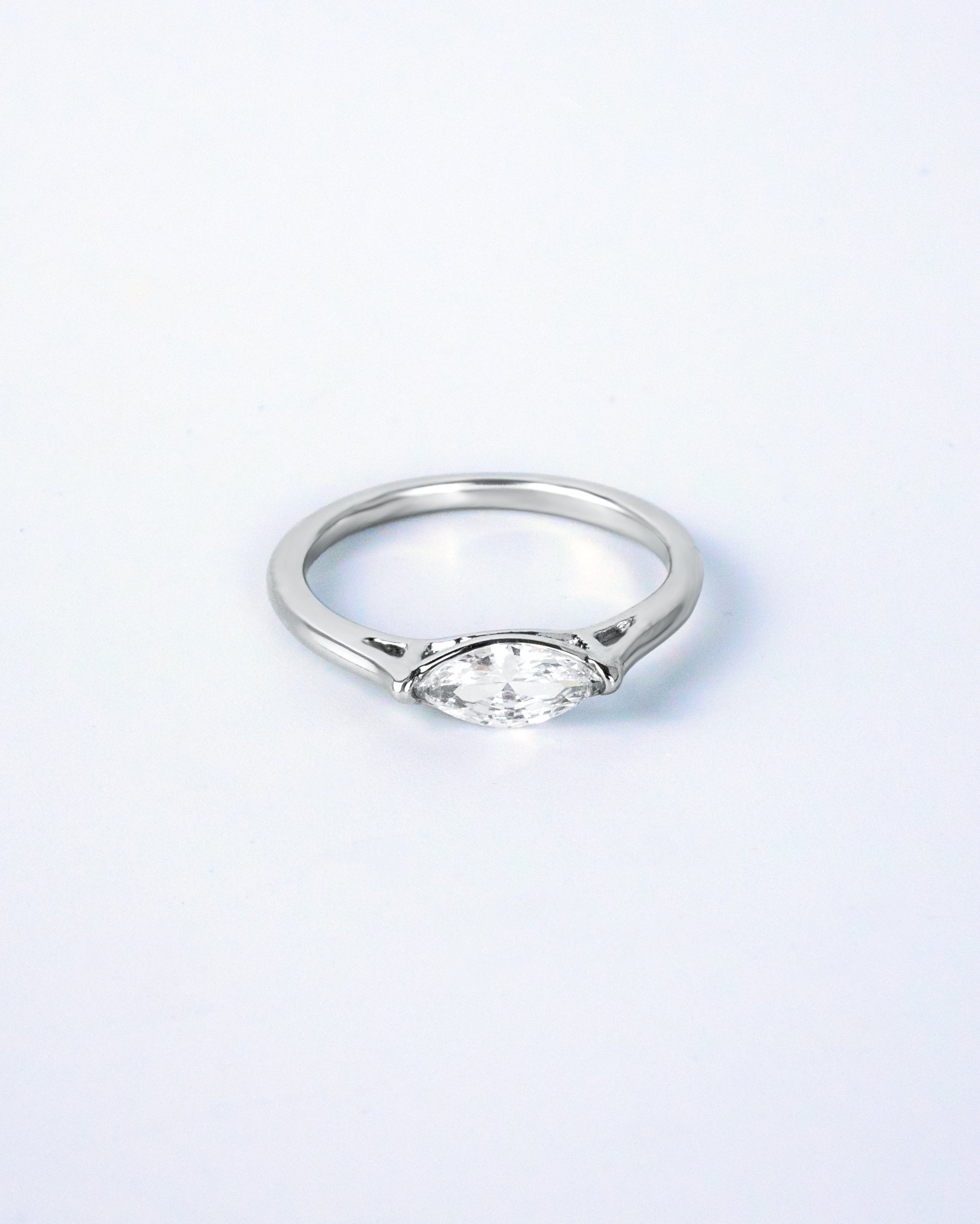 Diana ring