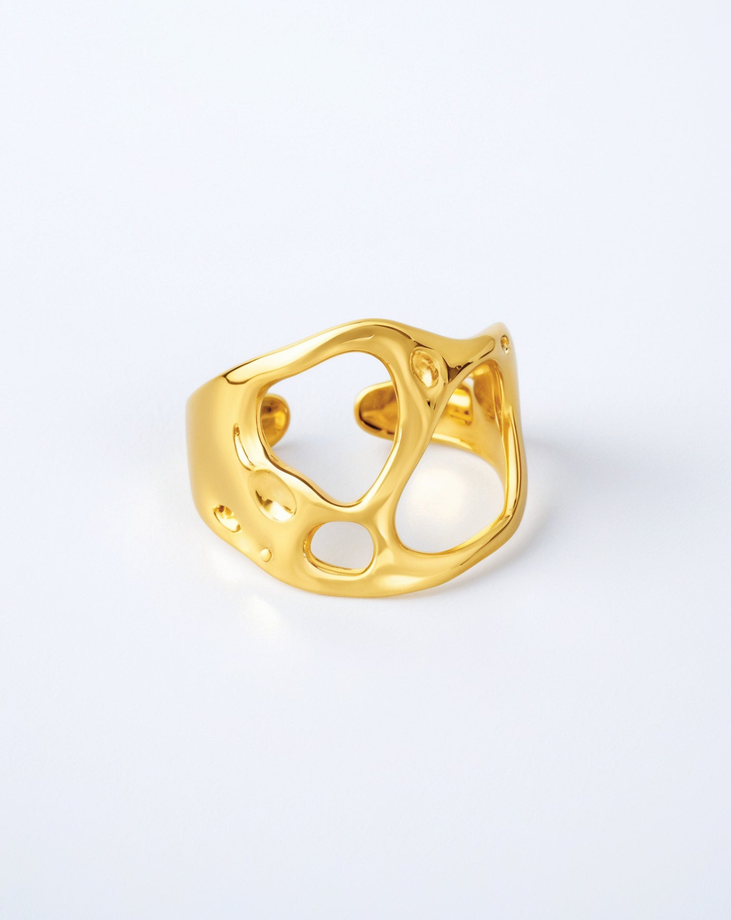 Elara ring